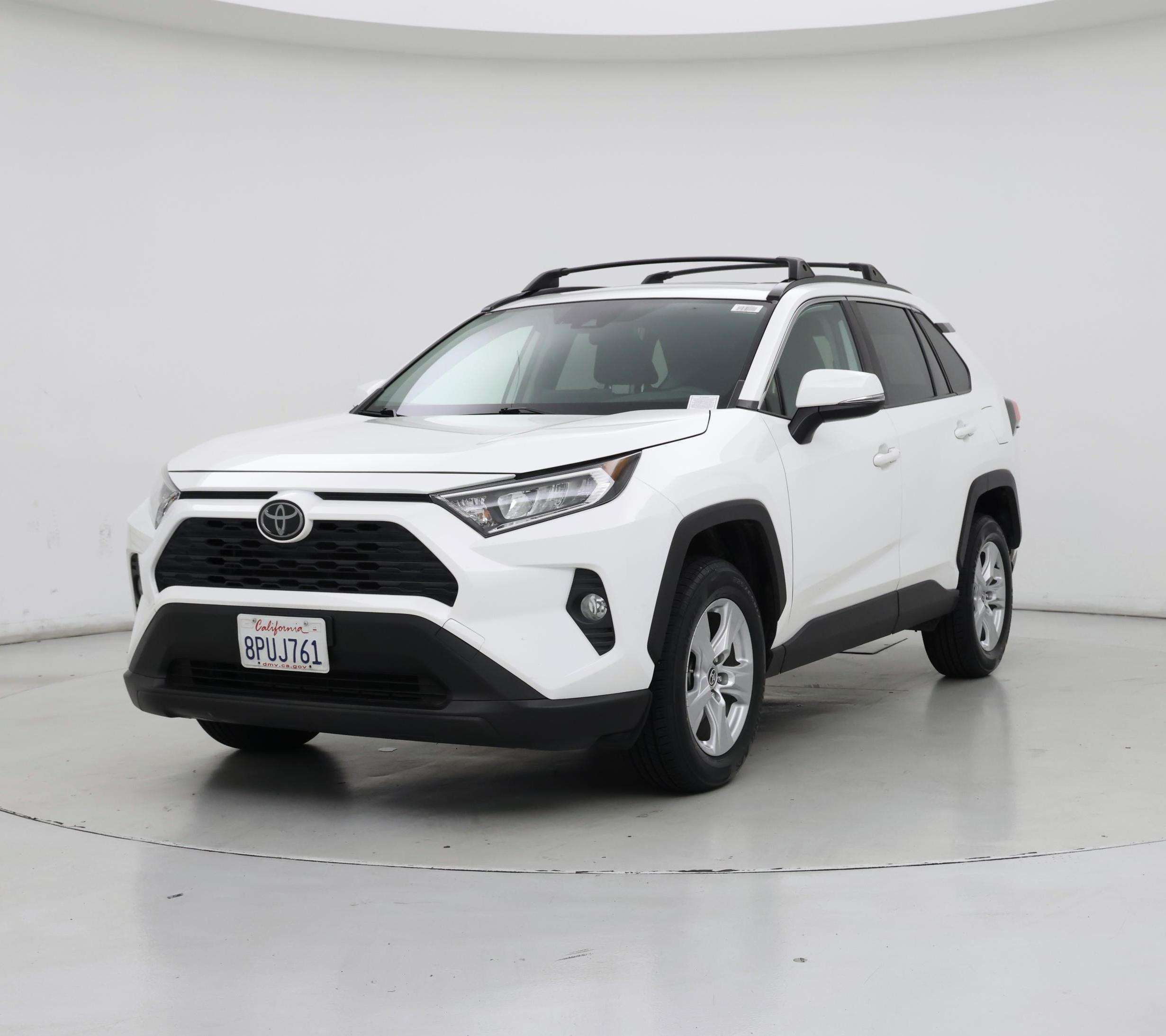 Thumbnail: 2020 Toyota RAV4 - 4