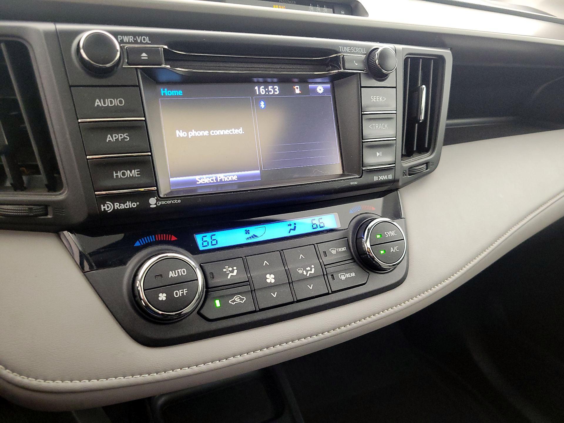 Thumbnail: 2017 Toyota RAV4 - 16