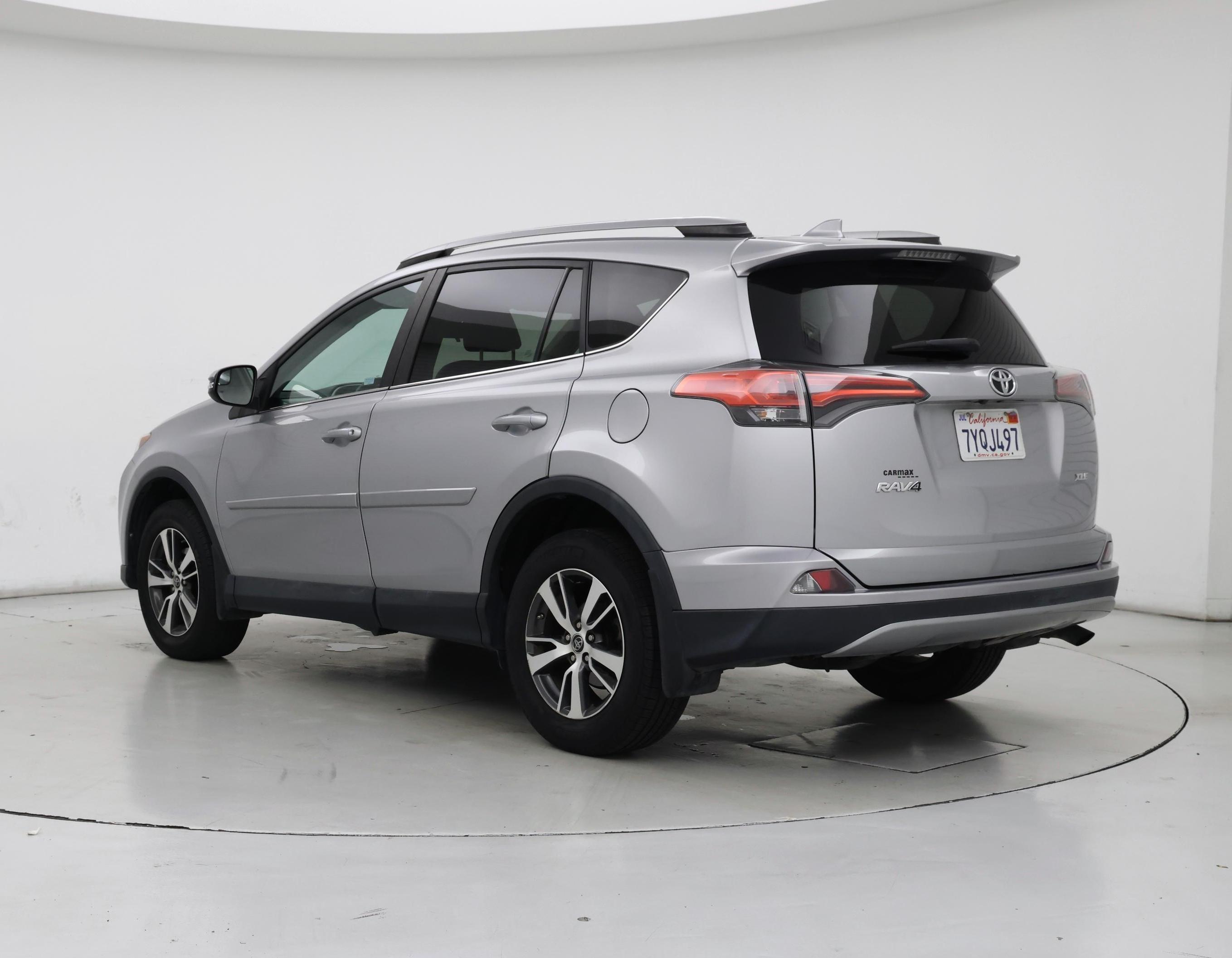 Thumbnail: 2017 Toyota RAV4 - 2