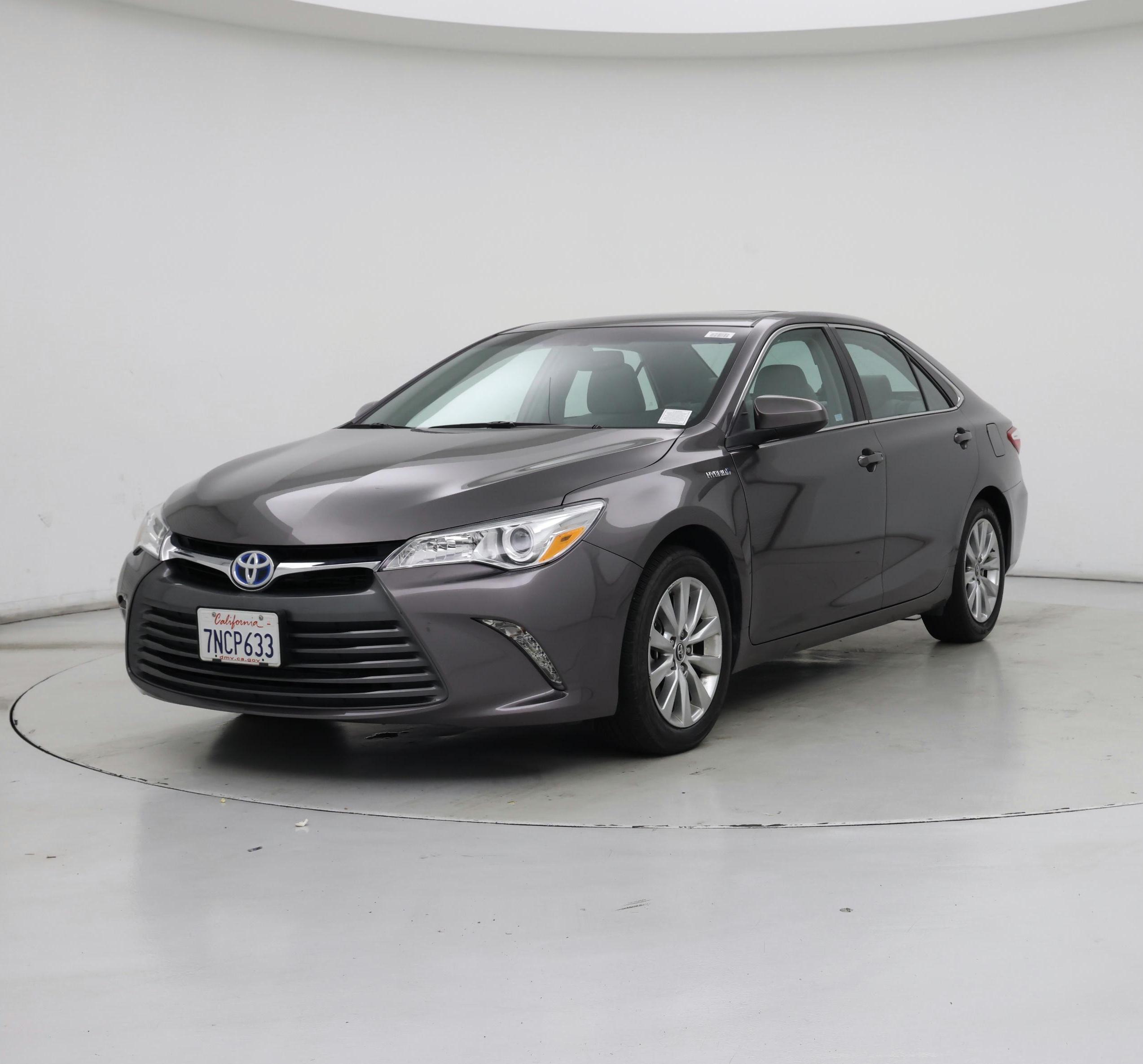 Thumbnail: 2015 Toyota Camry - 4