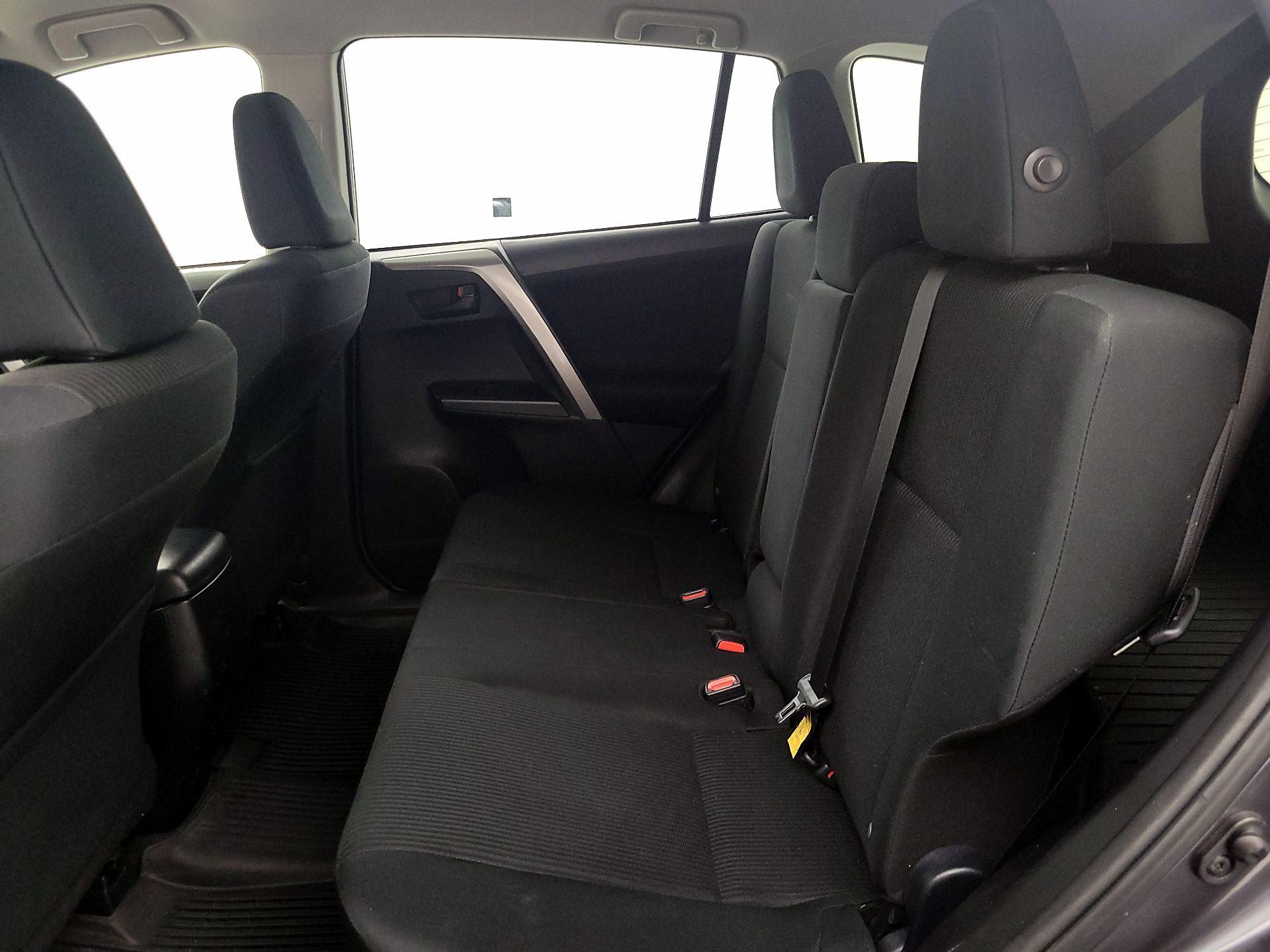 Thumbnail: 2017 Toyota RAV4 - 19