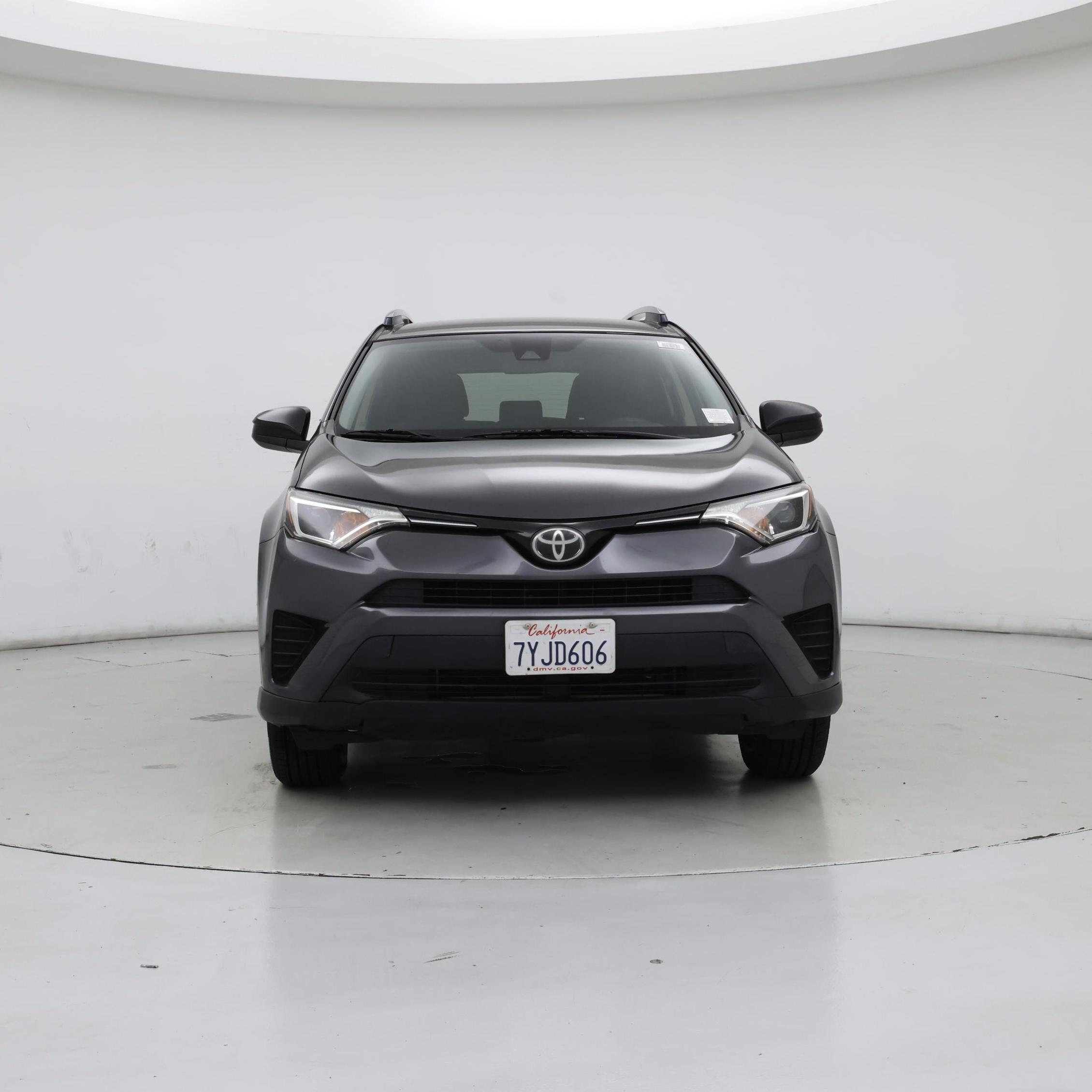 Thumbnail: 2017 Toyota RAV4 - 5