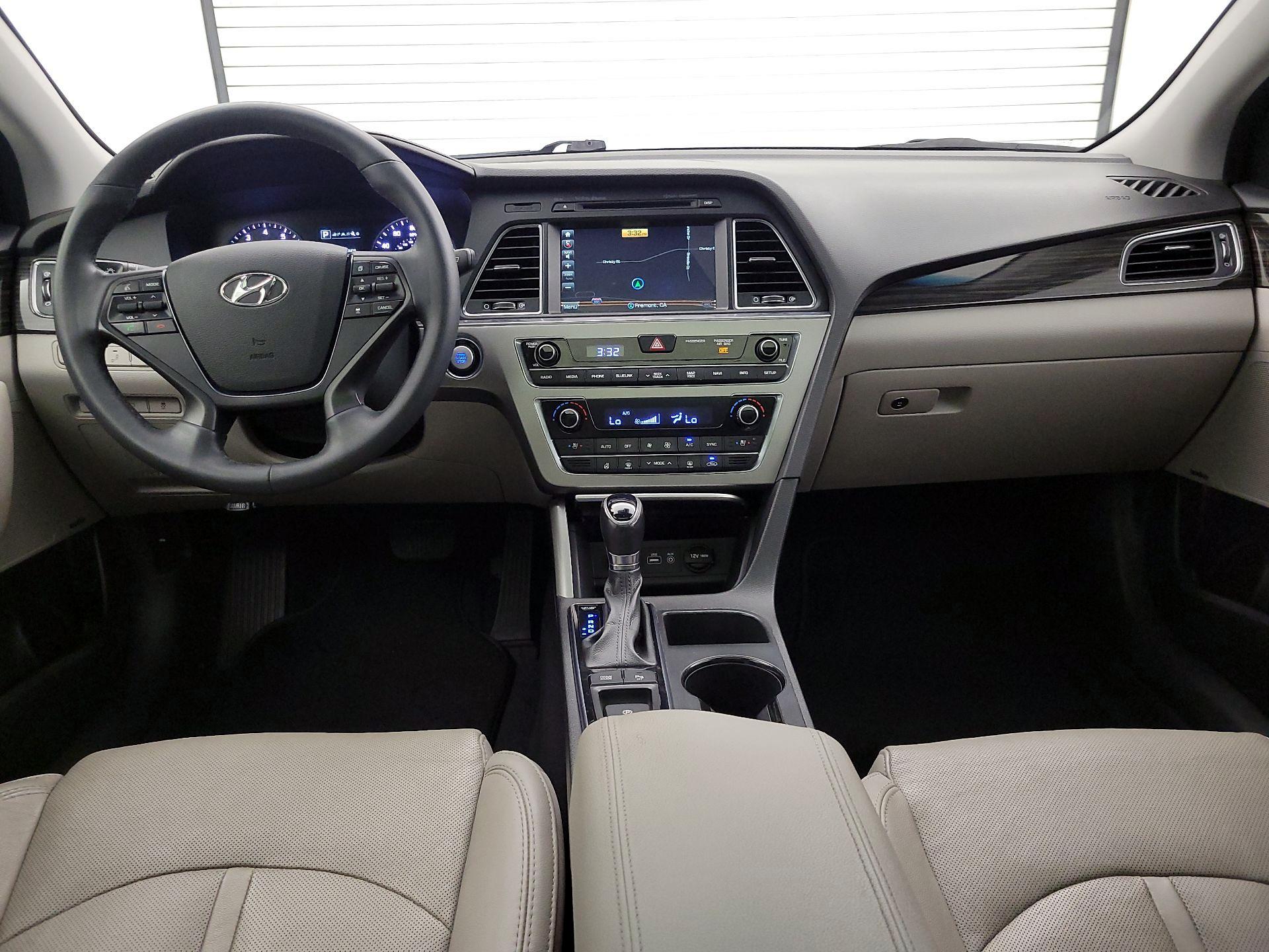 Thumbnail: 2016 Hyundai Sonata - 9
