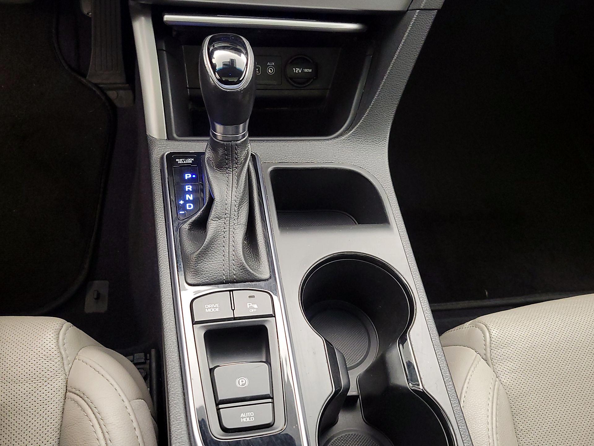Thumbnail: 2016 Hyundai Sonata - 18