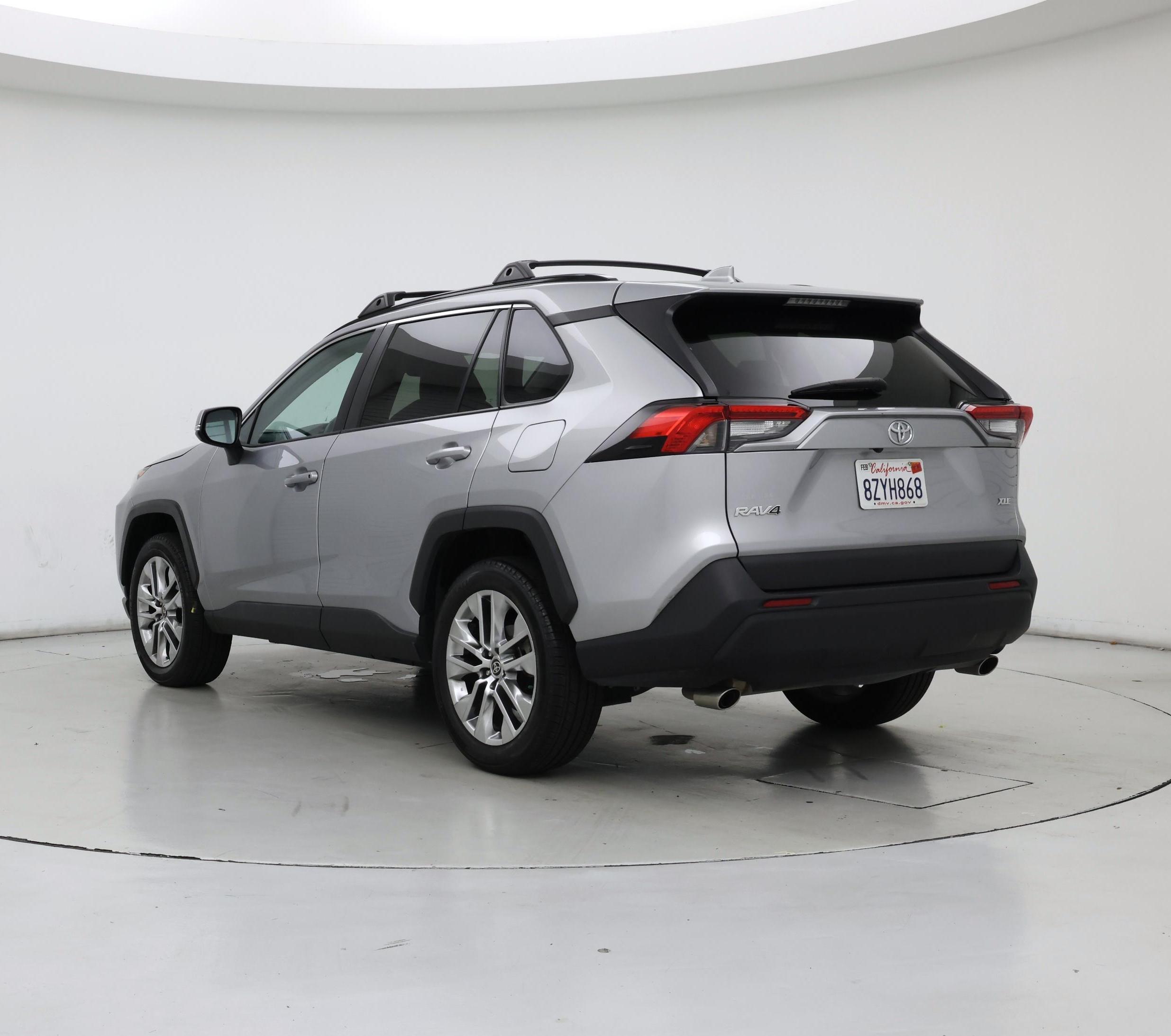 Thumbnail: 2021 Toyota RAV4 - 2