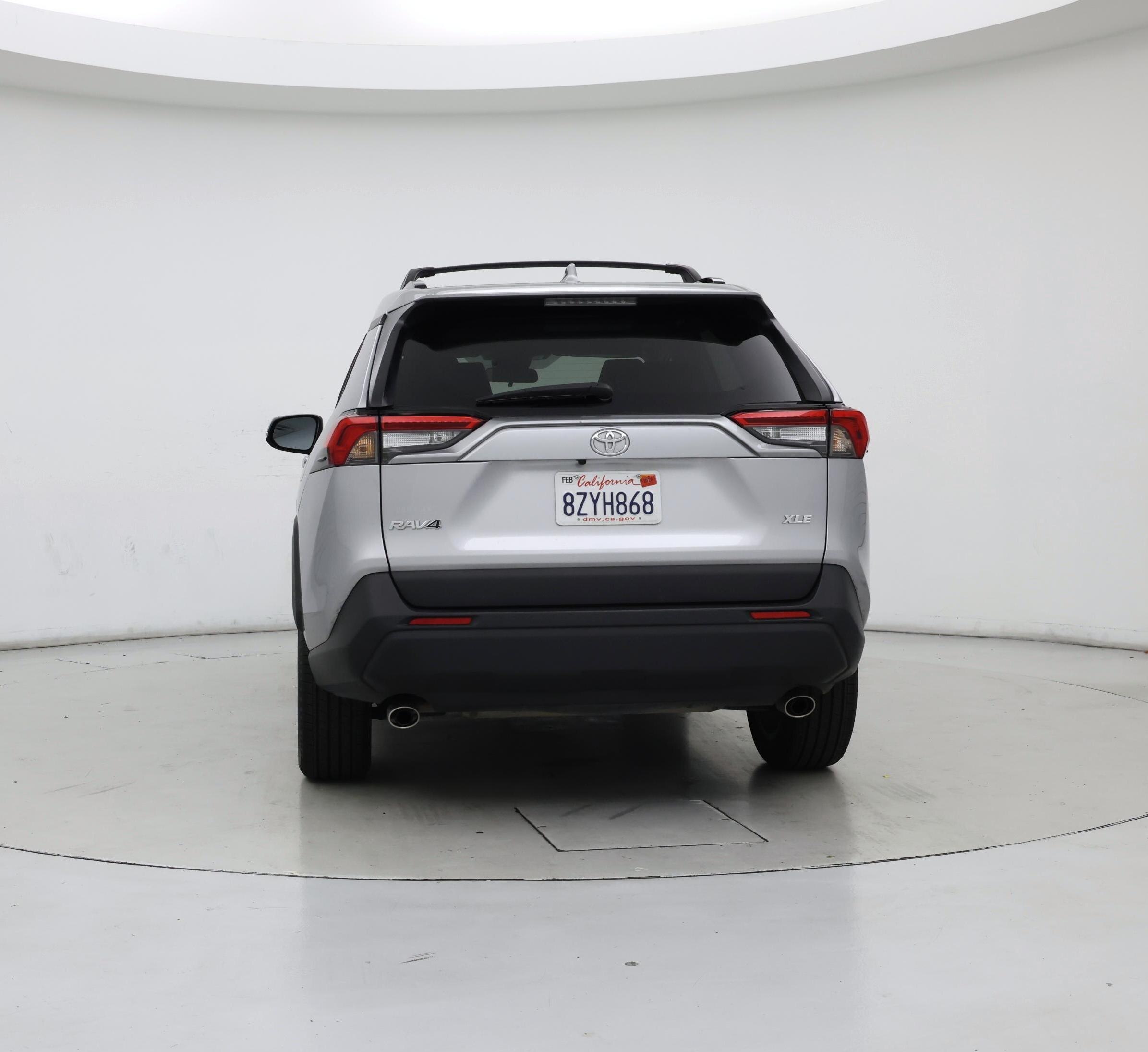 Thumbnail: 2021 Toyota RAV4 - 6