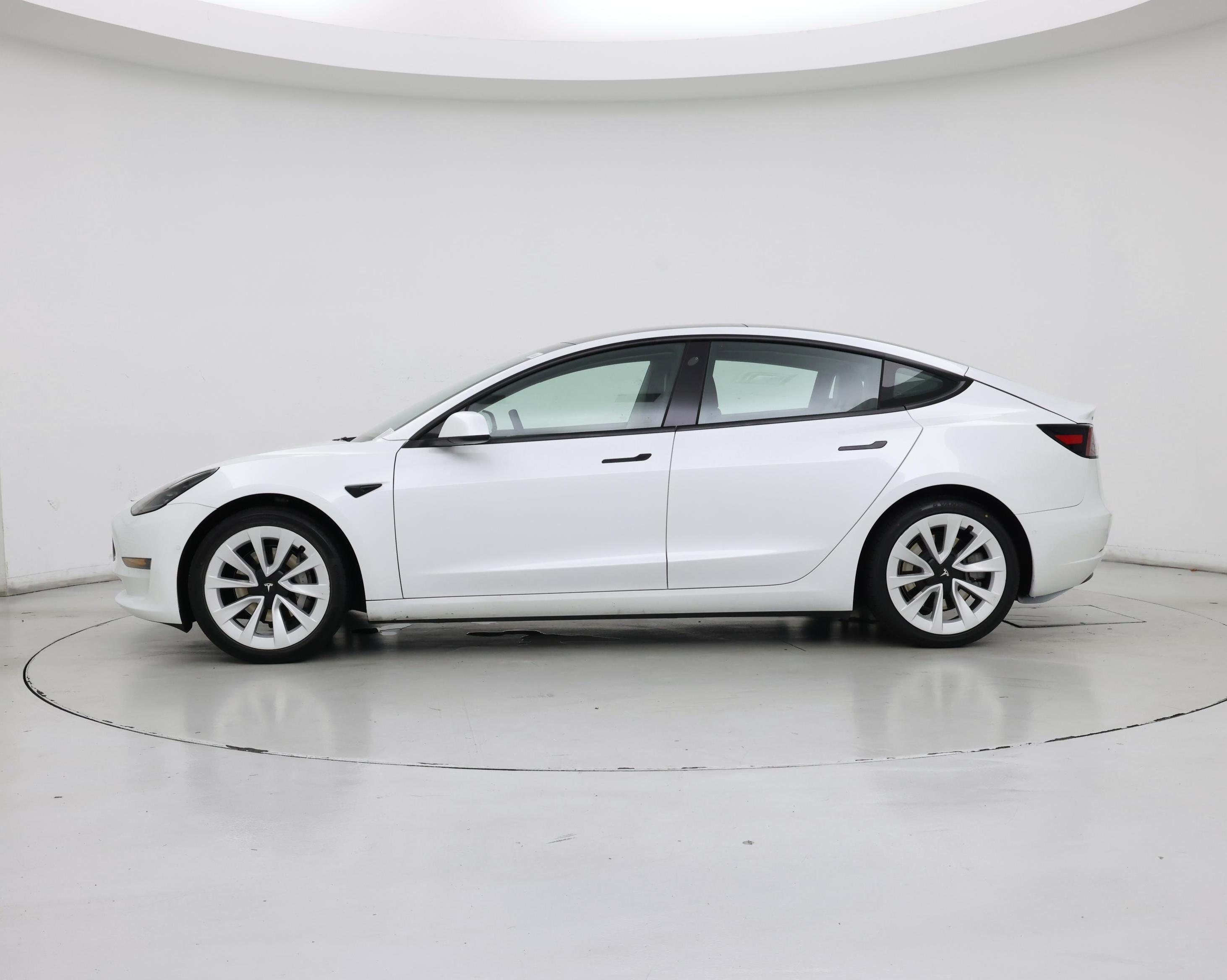 Thumbnail: 2021 Tesla Model 3 - 3