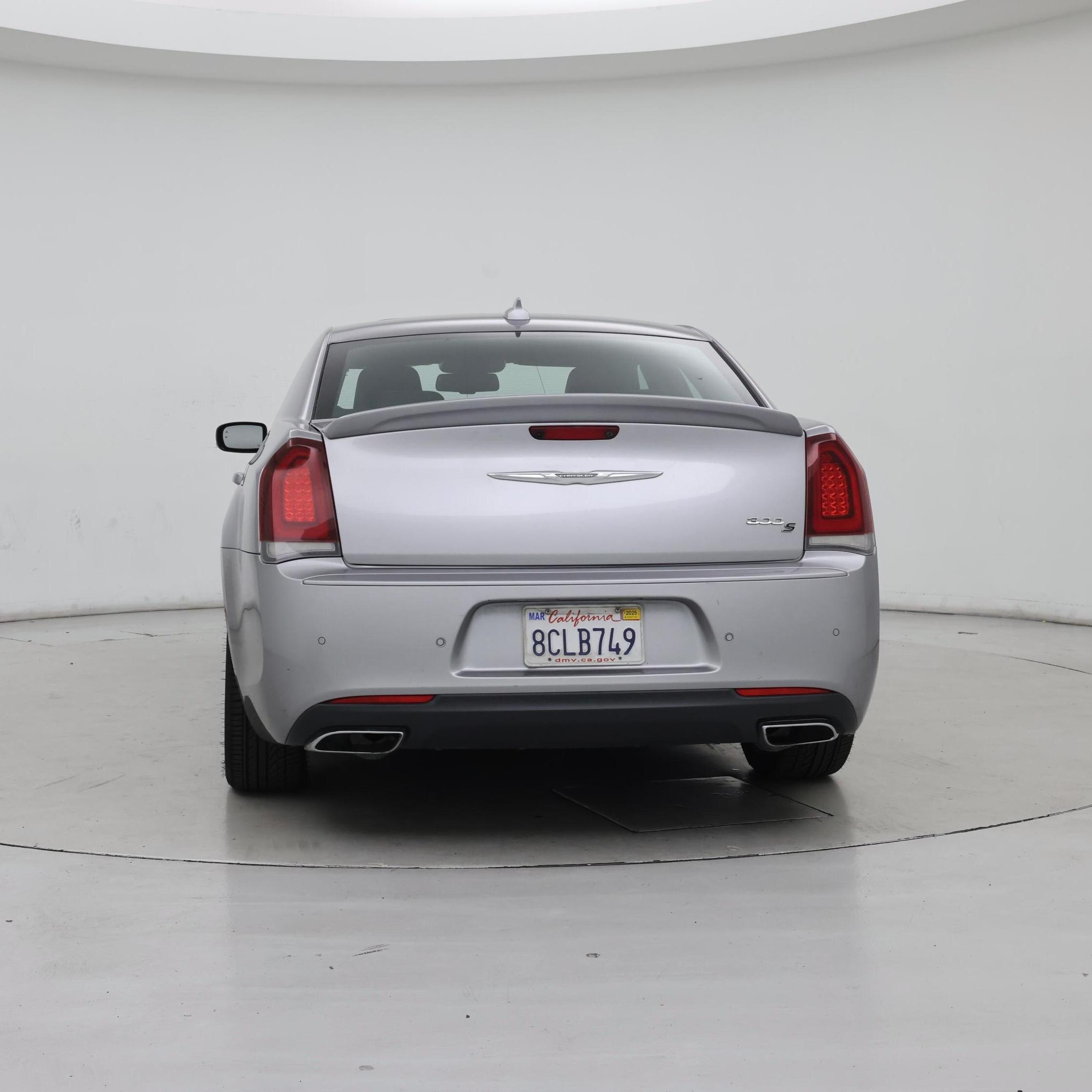 Thumbnail: 2018 Chrysler 300 - 6