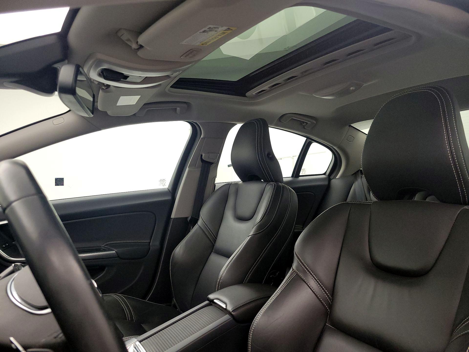 Thumbnail: 2014 Volvo S60 - 18