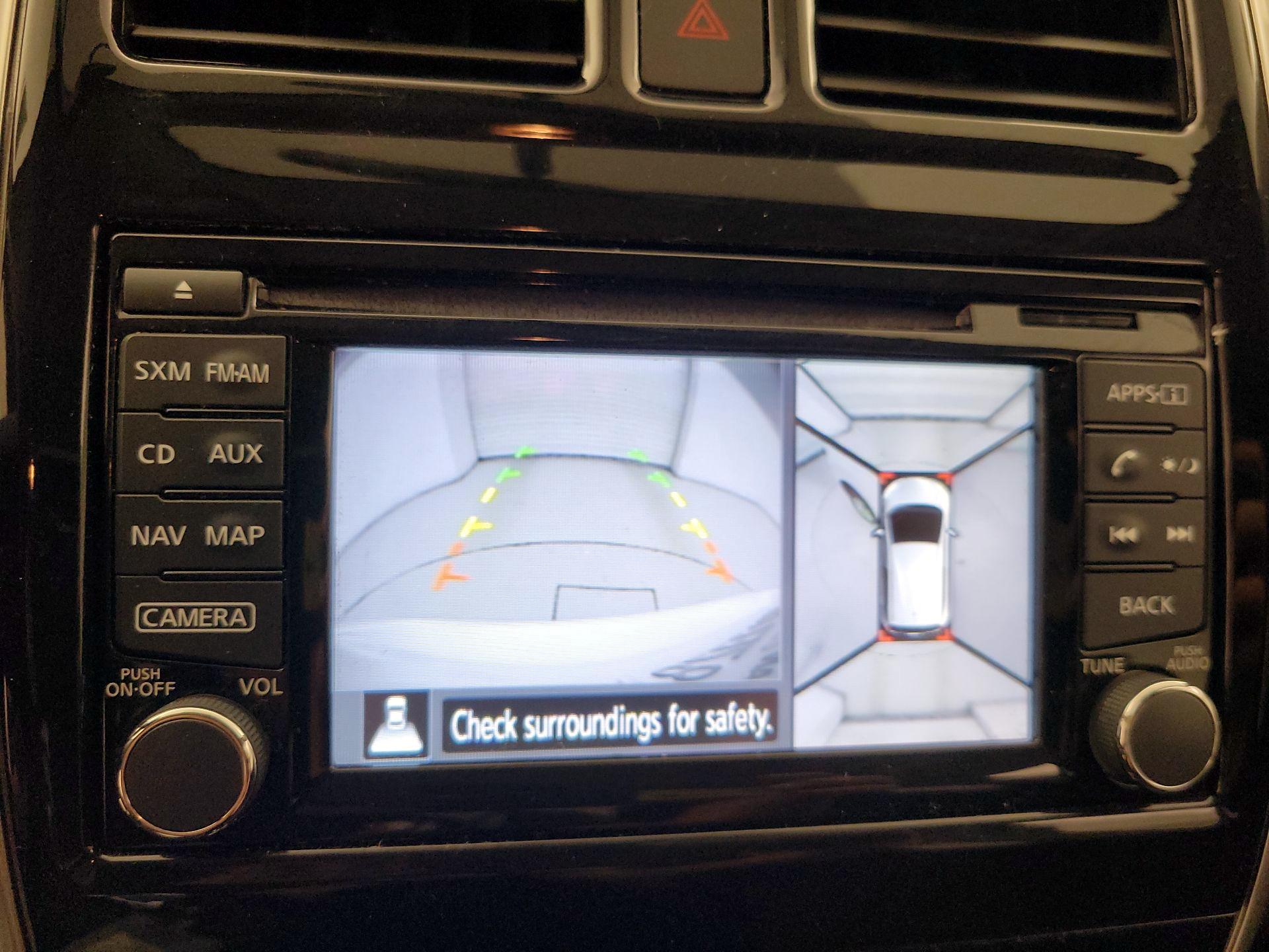 Thumbnail: 2015 Nissan Versa Note - 13