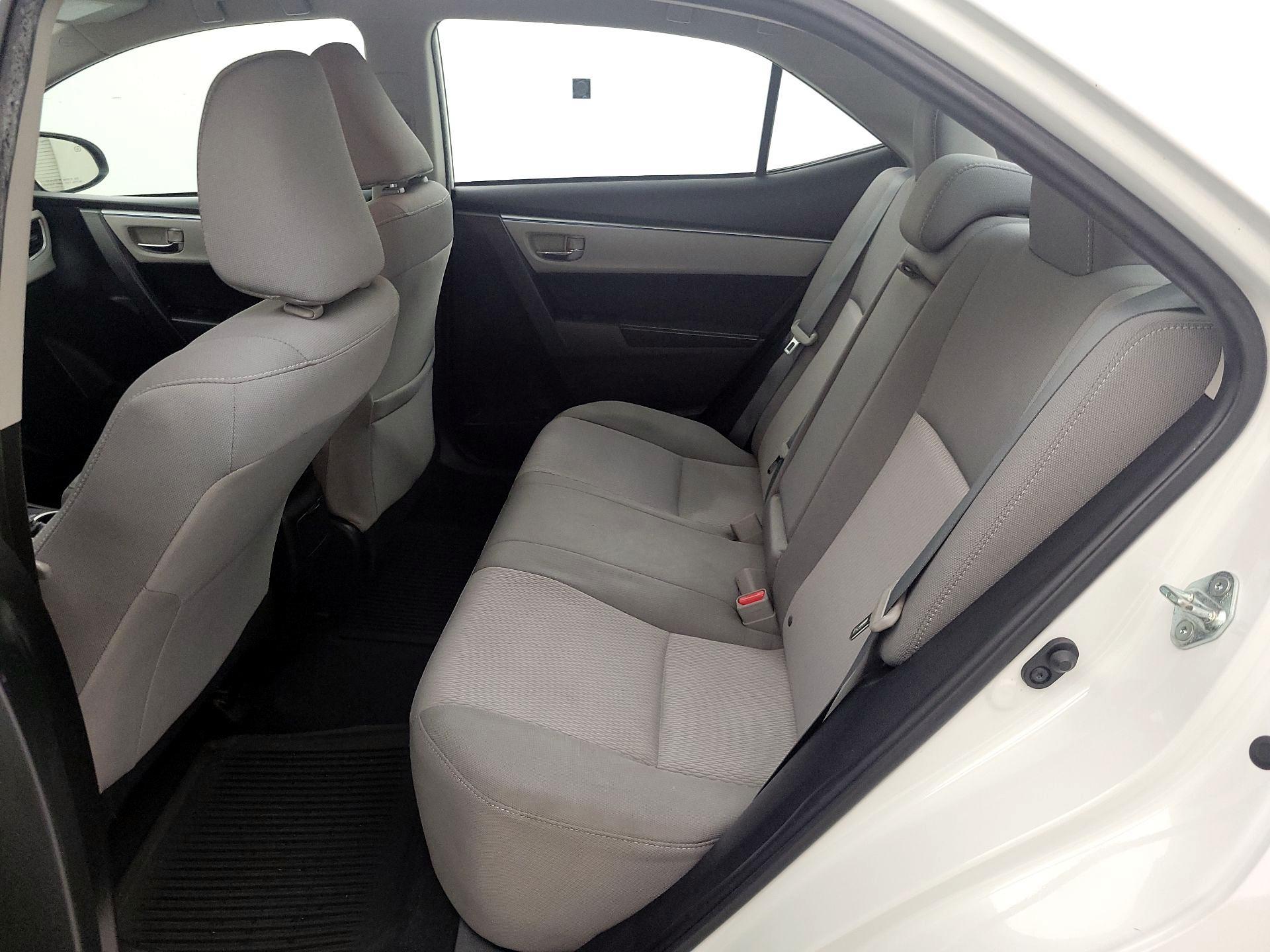 Thumbnail: 2015 Toyota Corolla - 19