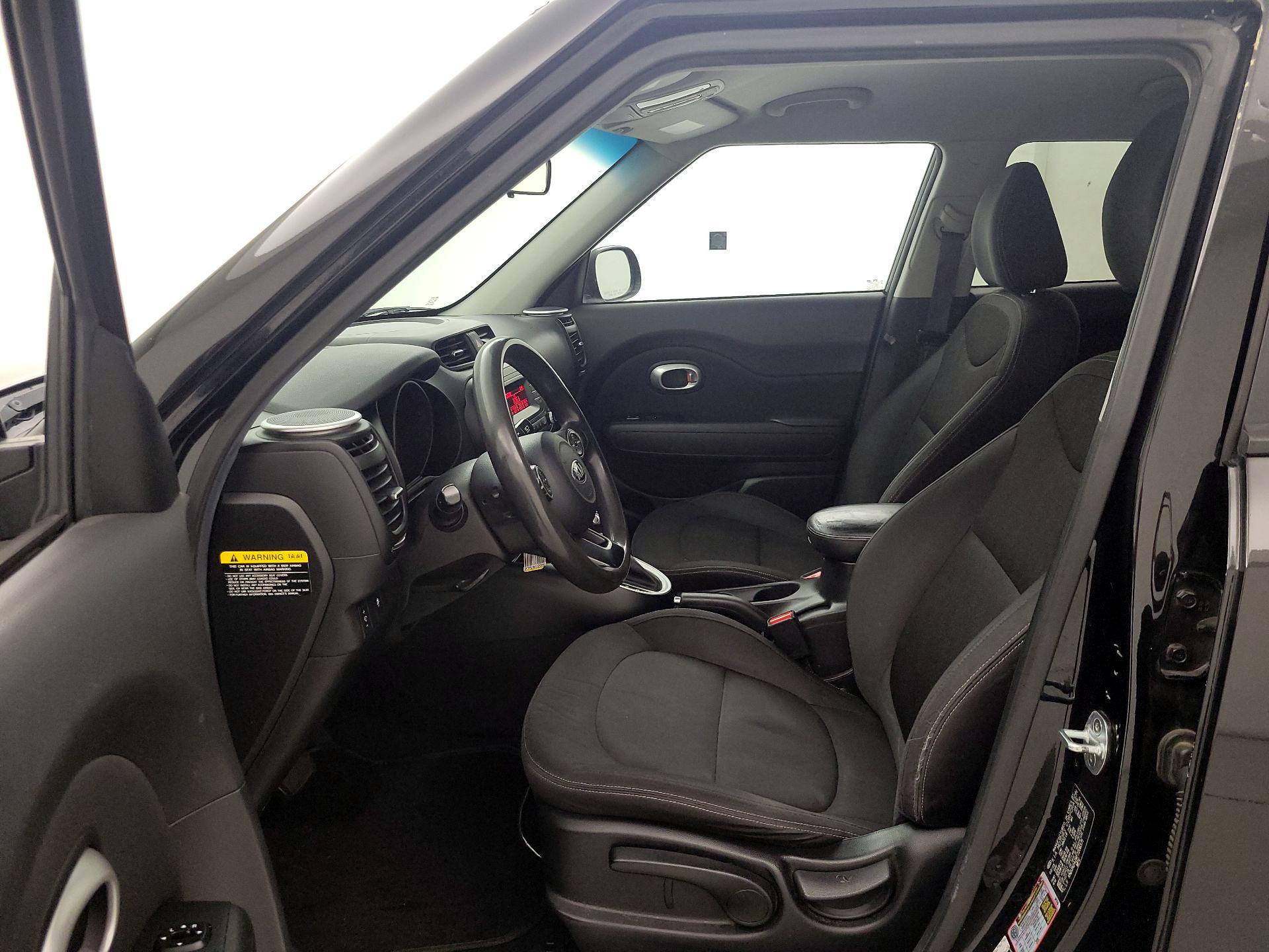 Thumbnail: 2015 Kia Soul - 11