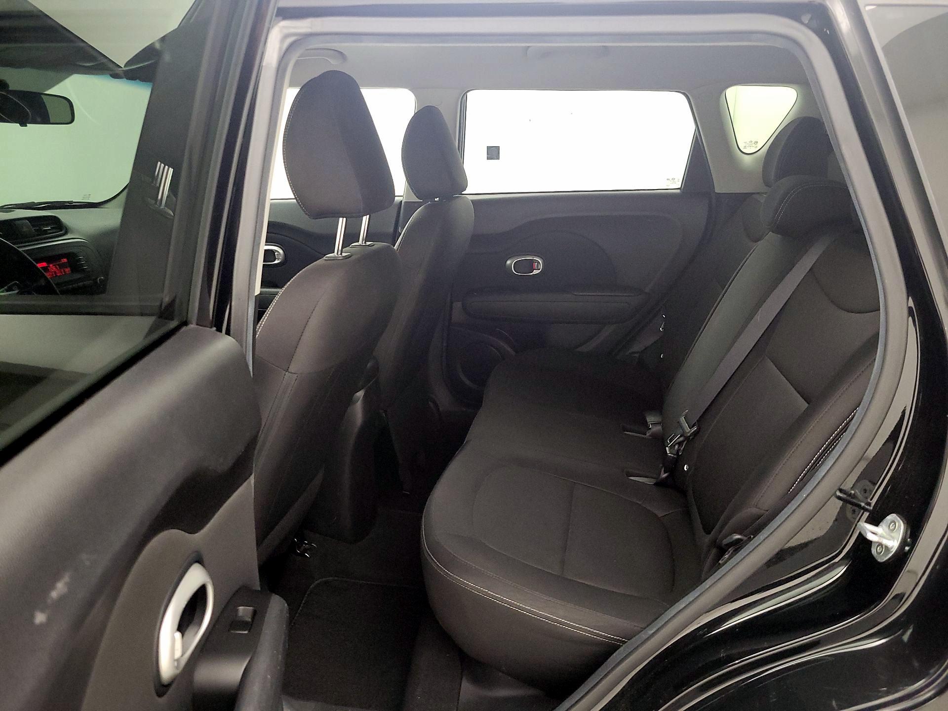 Thumbnail: 2015 Kia Soul - 17