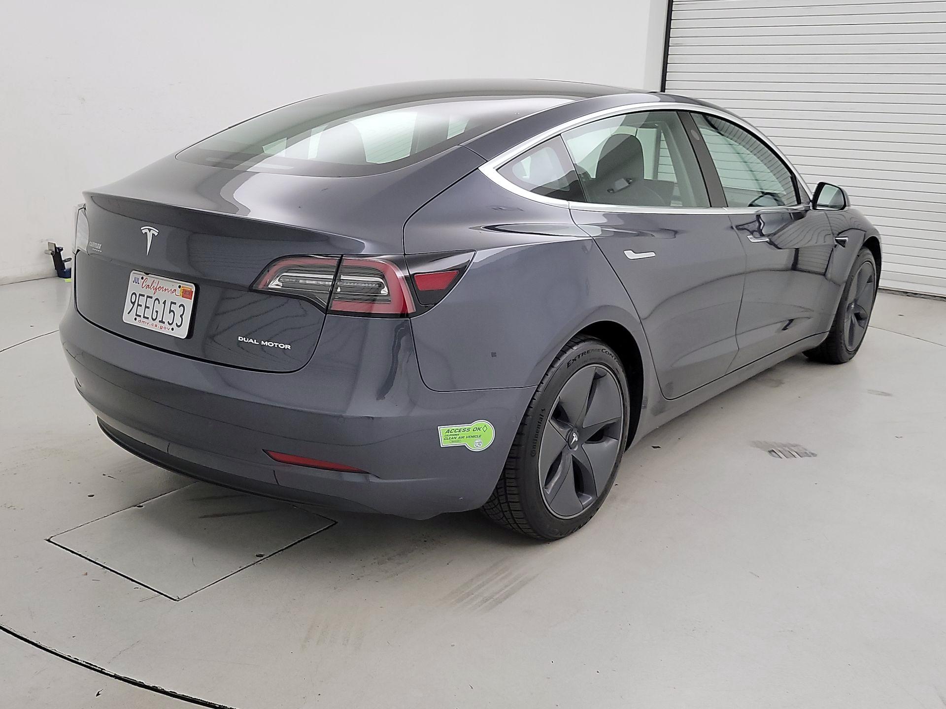 Thumbnail: 2020 Tesla Model 3 - 5