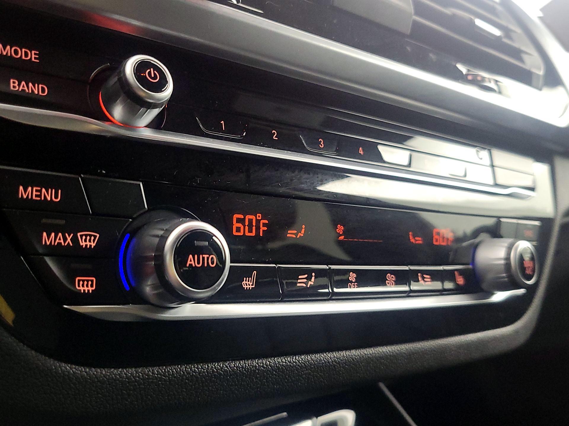Thumbnail: 2019 BMW X3 - 16