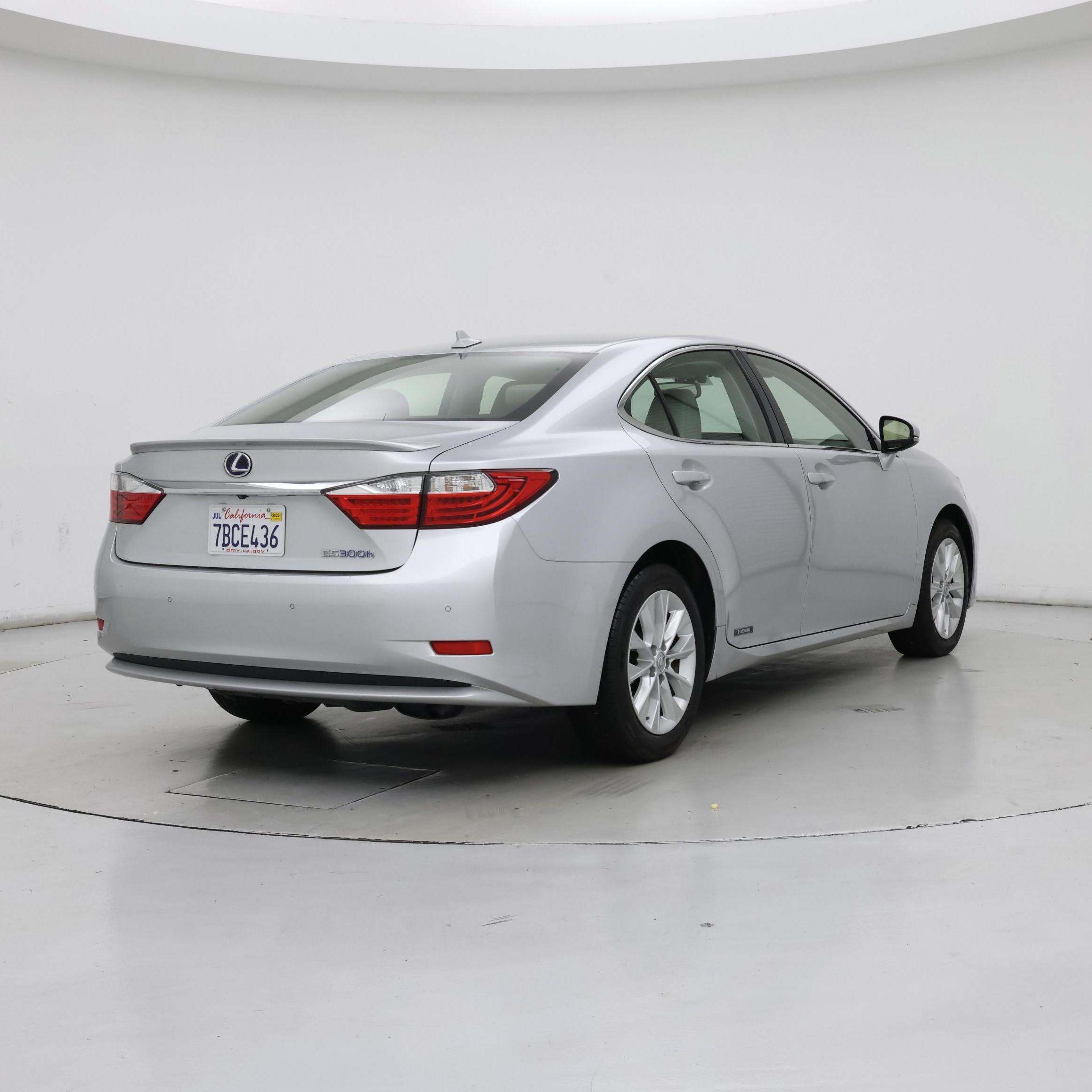 Thumbnail: 2013 Lexus ES - 8