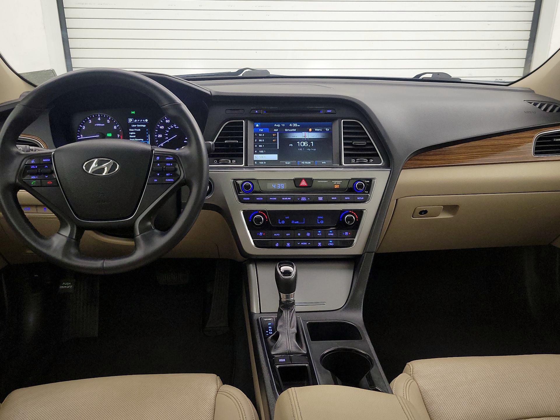 Thumbnail: 2015 Hyundai Sonata - 9