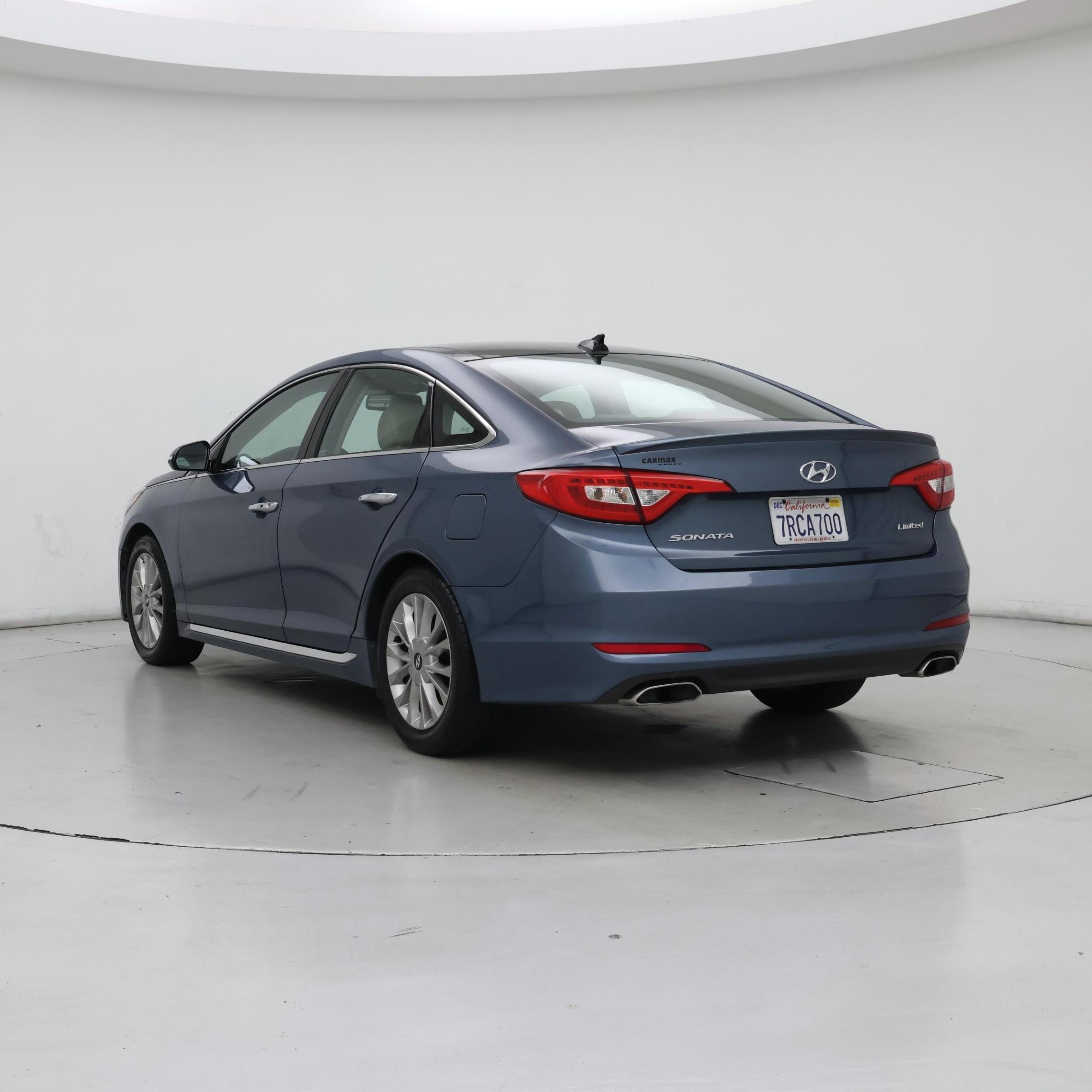 Thumbnail: 2015 Hyundai Sonata - 2