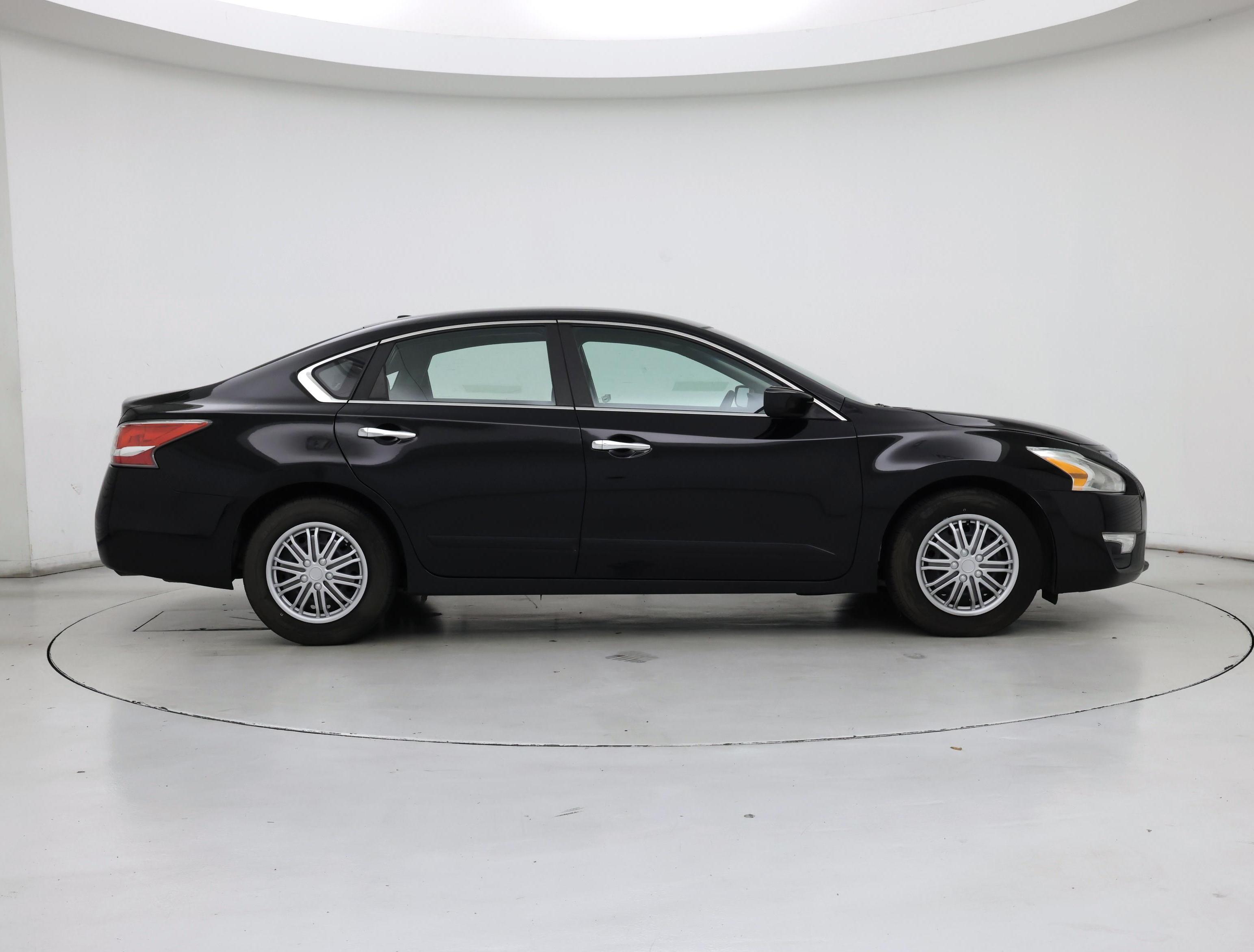 Thumbnail: 2014 Nissan Altima - 7
