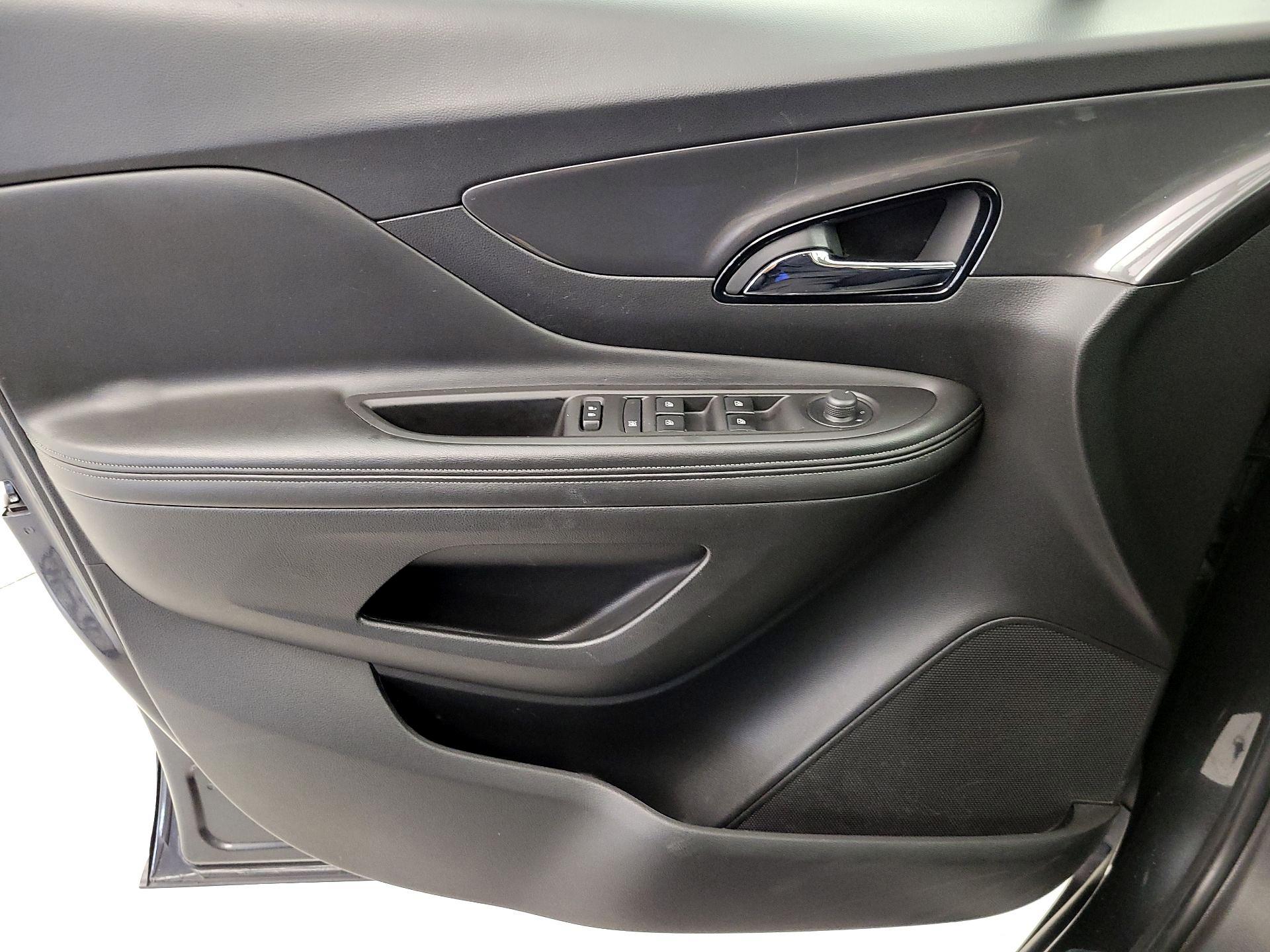Thumbnail: 2017 Buick Encore - 12