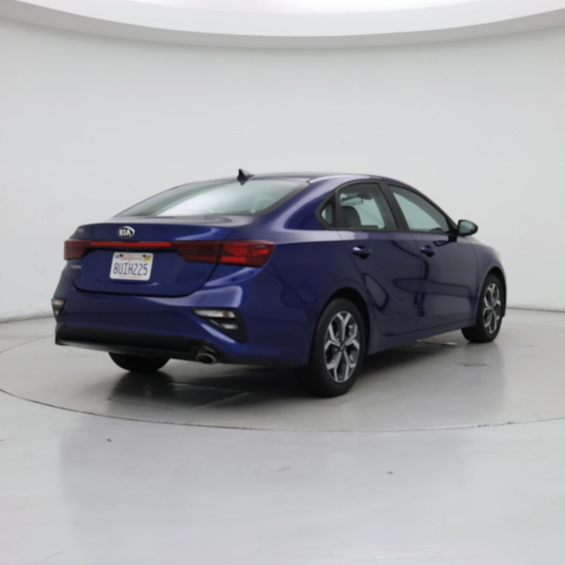 Thumbnail: 2021 Kia Forte - 8