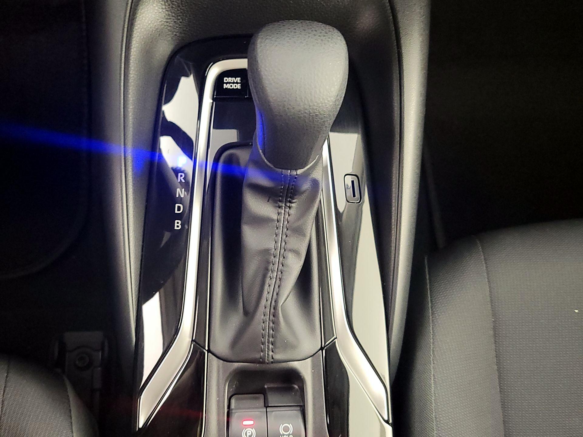 Thumbnail: 2022 Toyota Corolla - 17