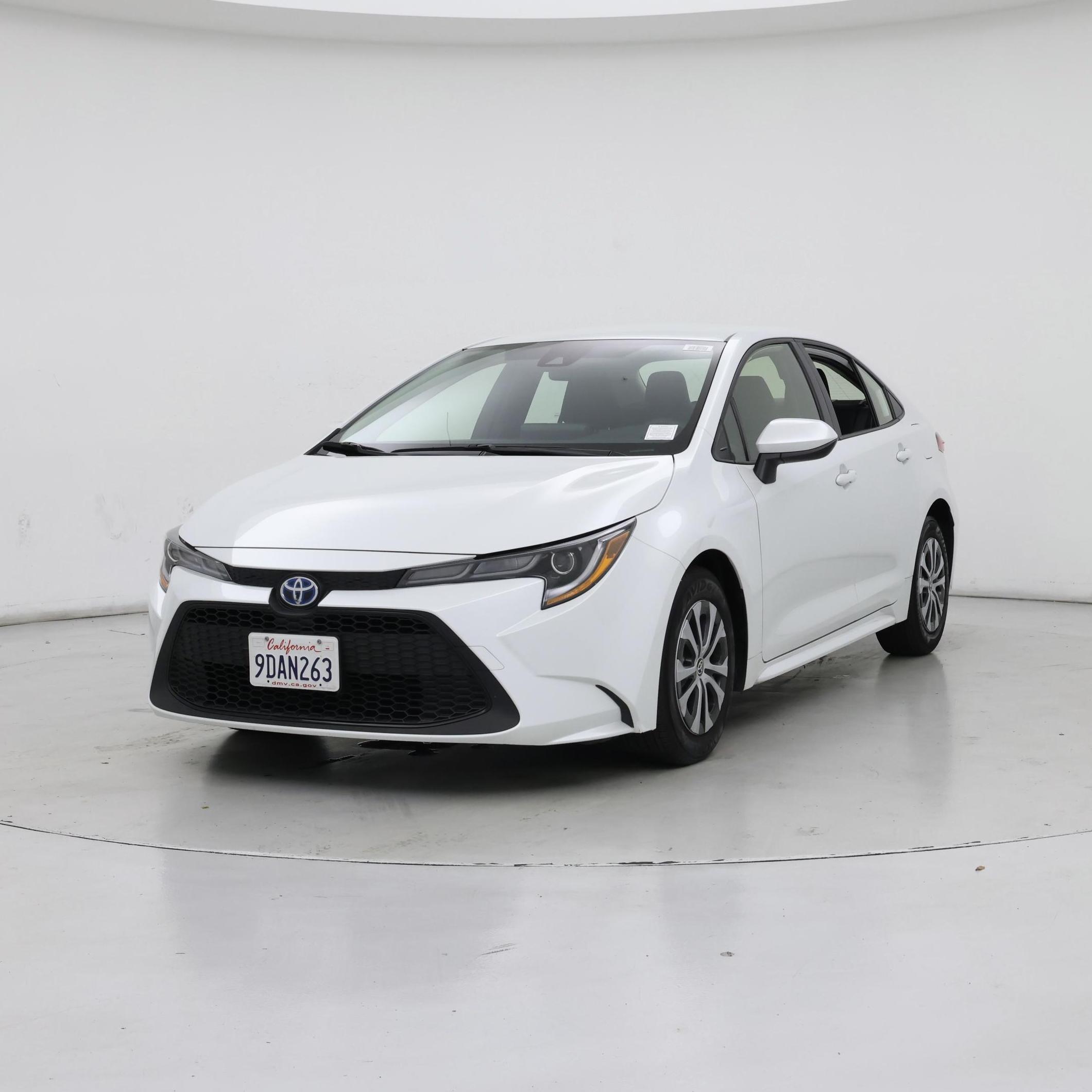 Thumbnail: 2022 Toyota Corolla - 4