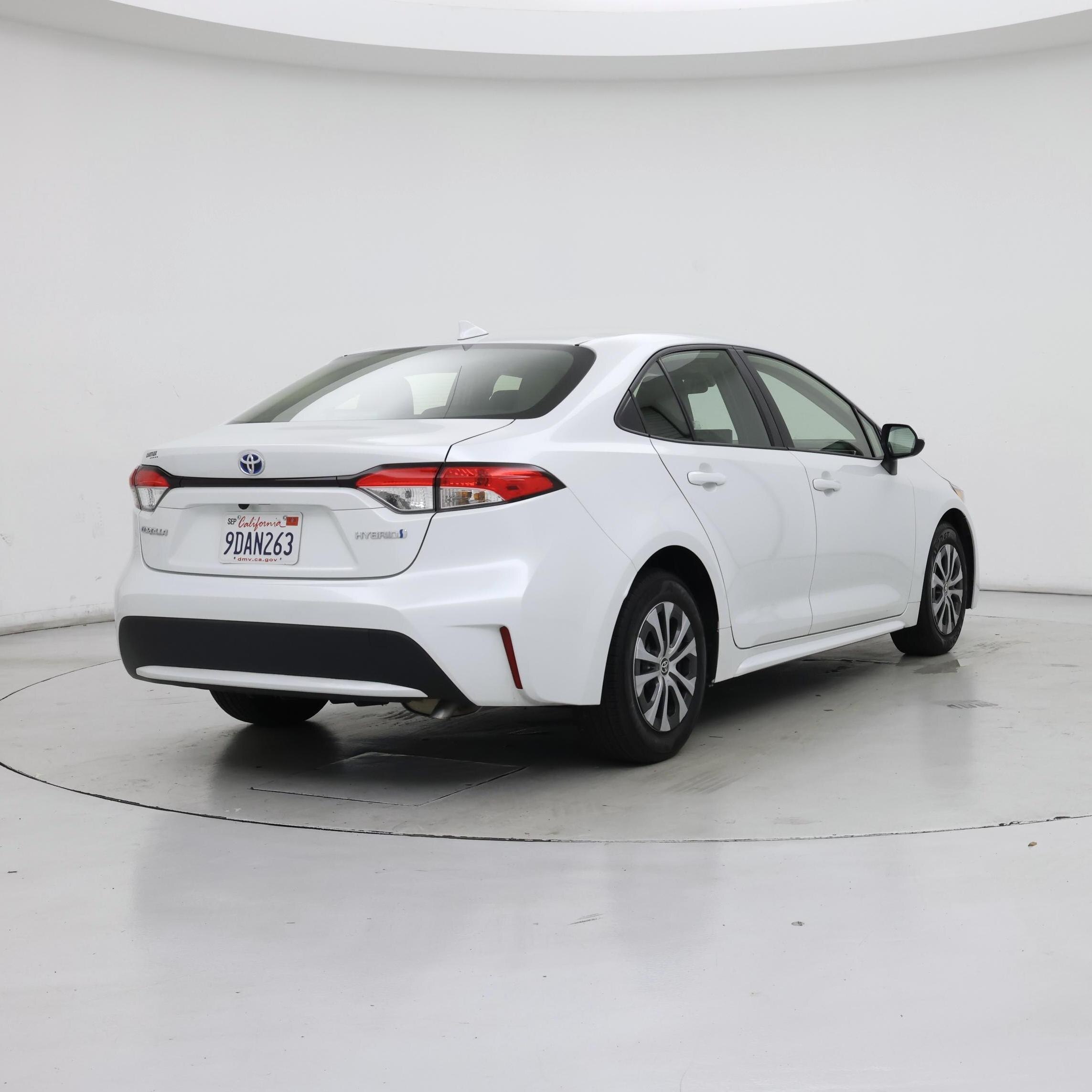 Thumbnail: 2022 Toyota Corolla - 8