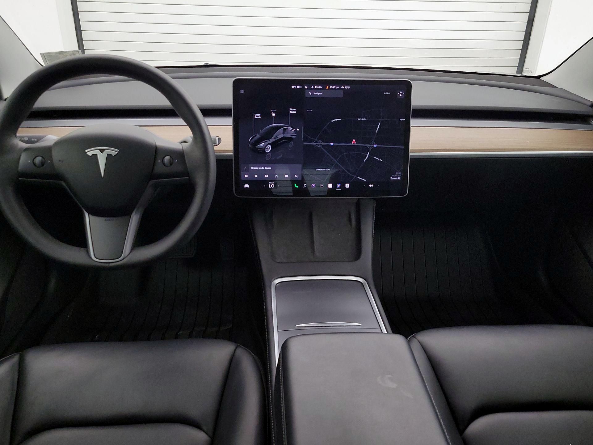 Thumbnail: 2022 Tesla Model 3 - 9