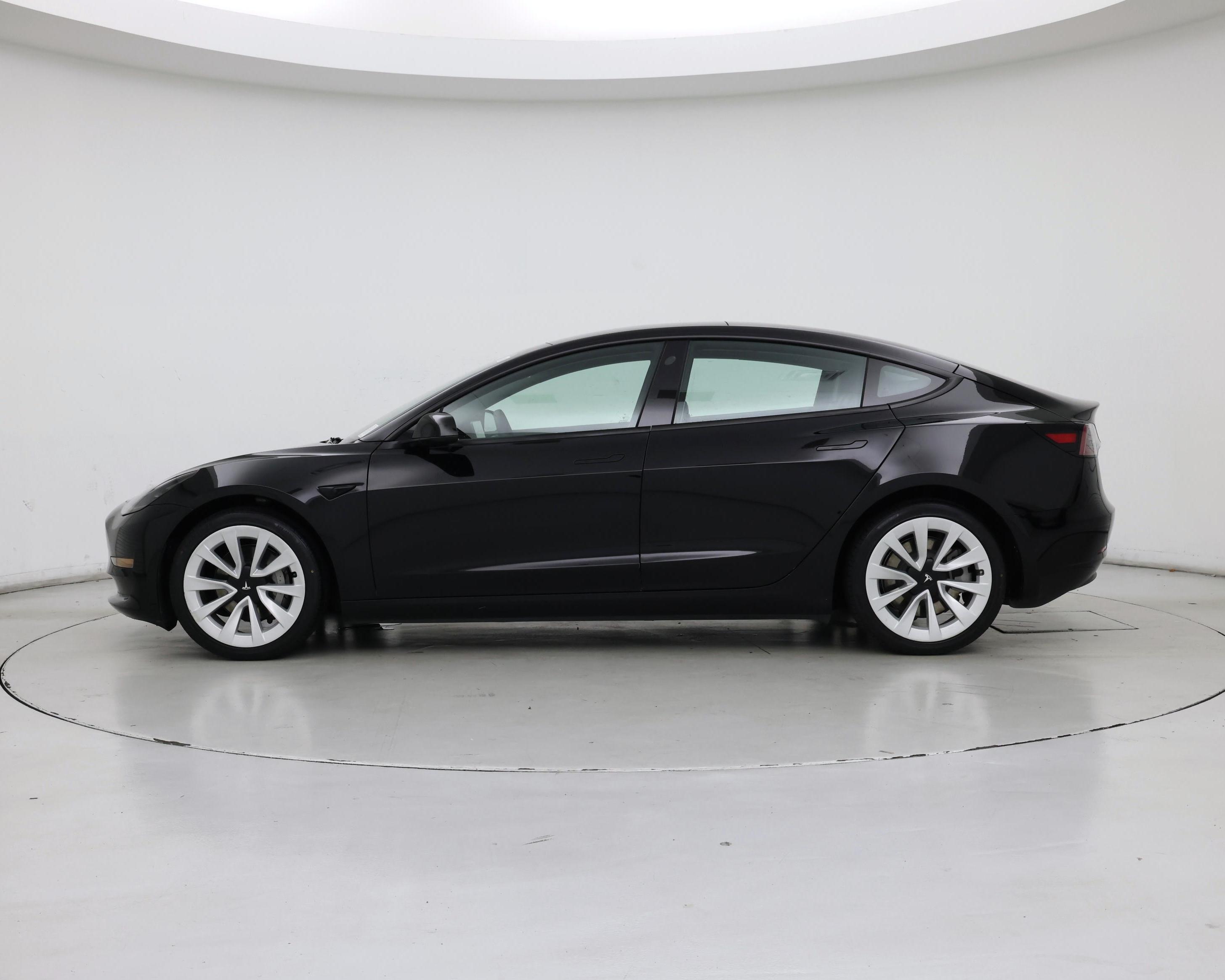 Thumbnail: 2022 Tesla Model 3 - 3