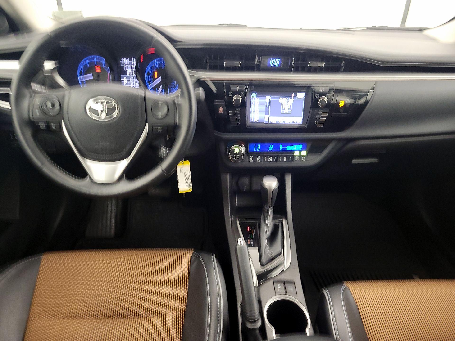 Thumbnail: 2014 Toyota Corolla - 9