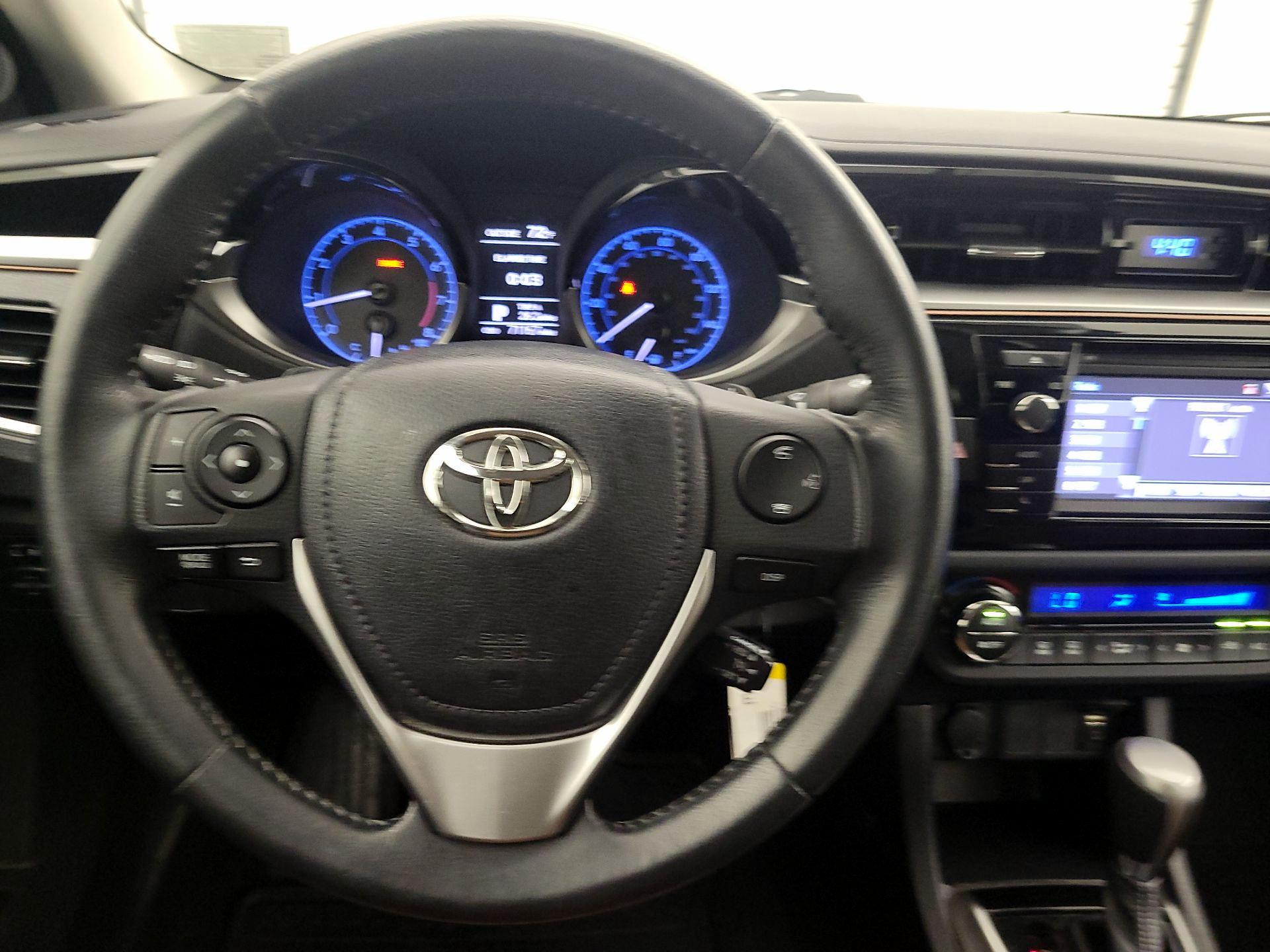 Thumbnail: 2014 Toyota Corolla - 10