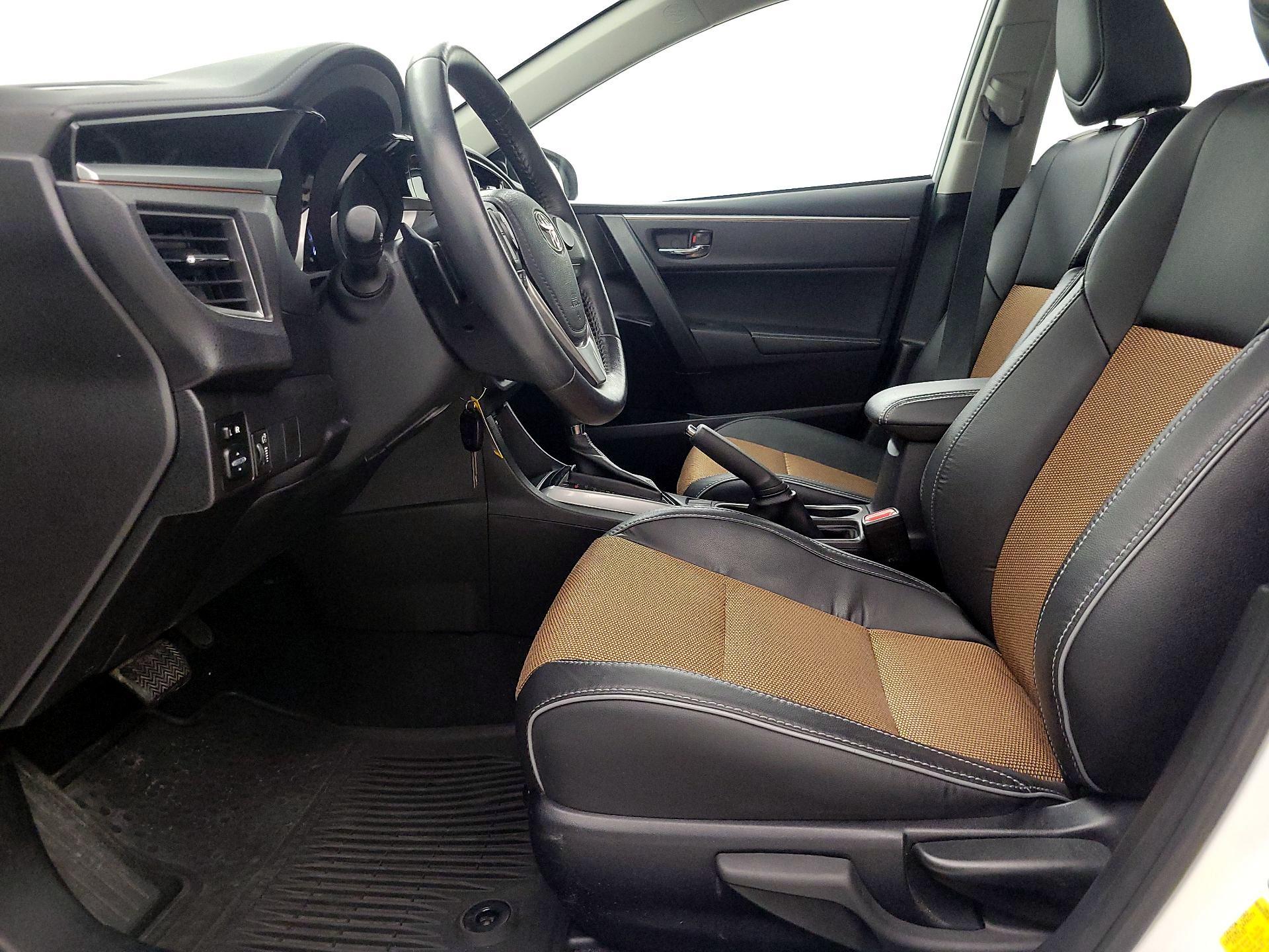 Thumbnail: 2014 Toyota Corolla - 11