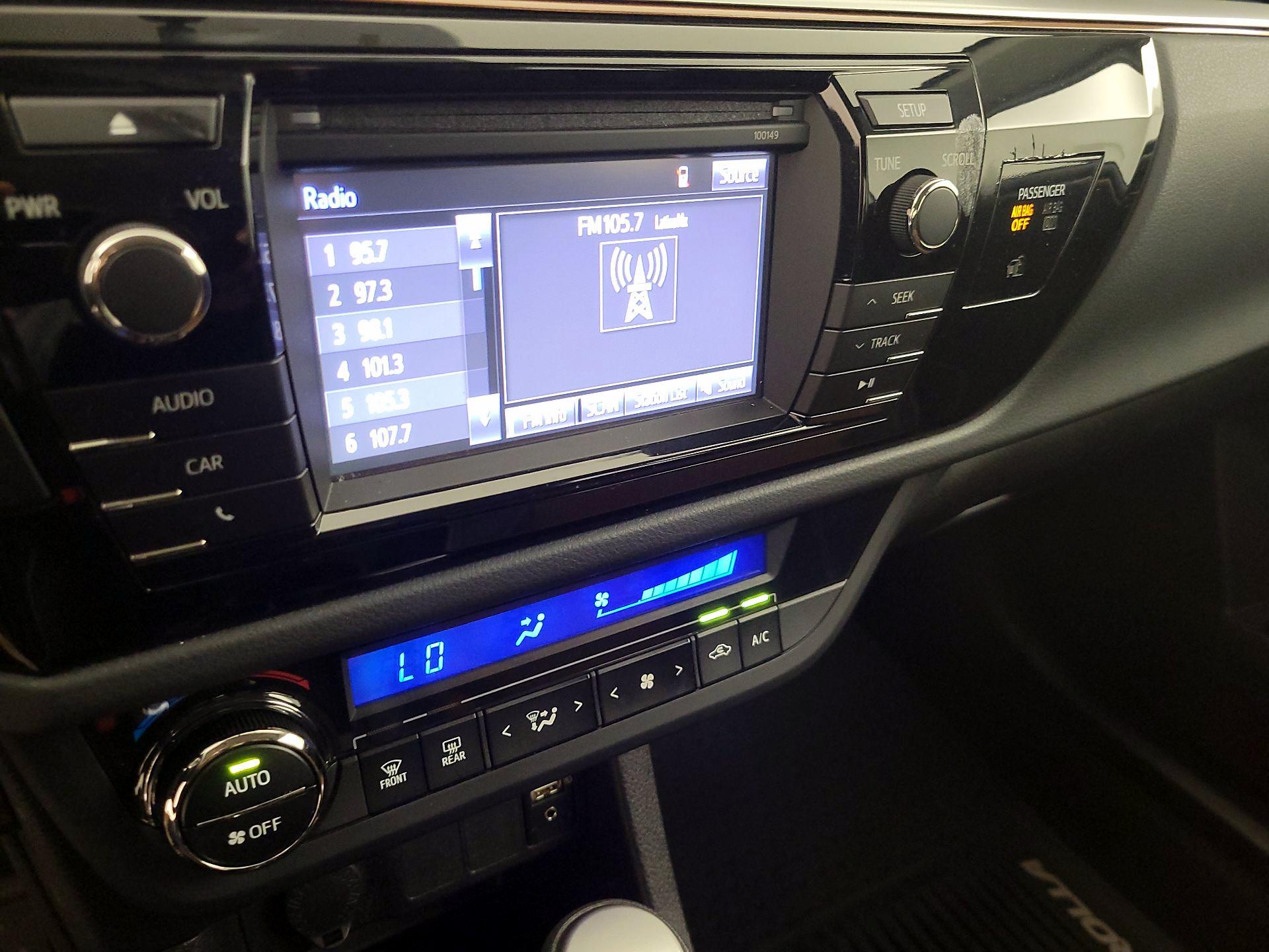 Thumbnail: 2014 Toyota Corolla - 15