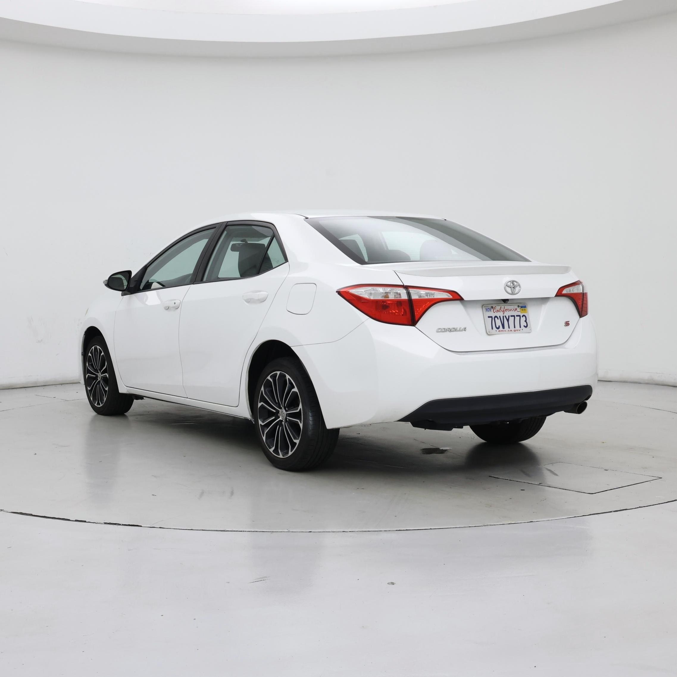 Thumbnail: 2014 Toyota Corolla - 2