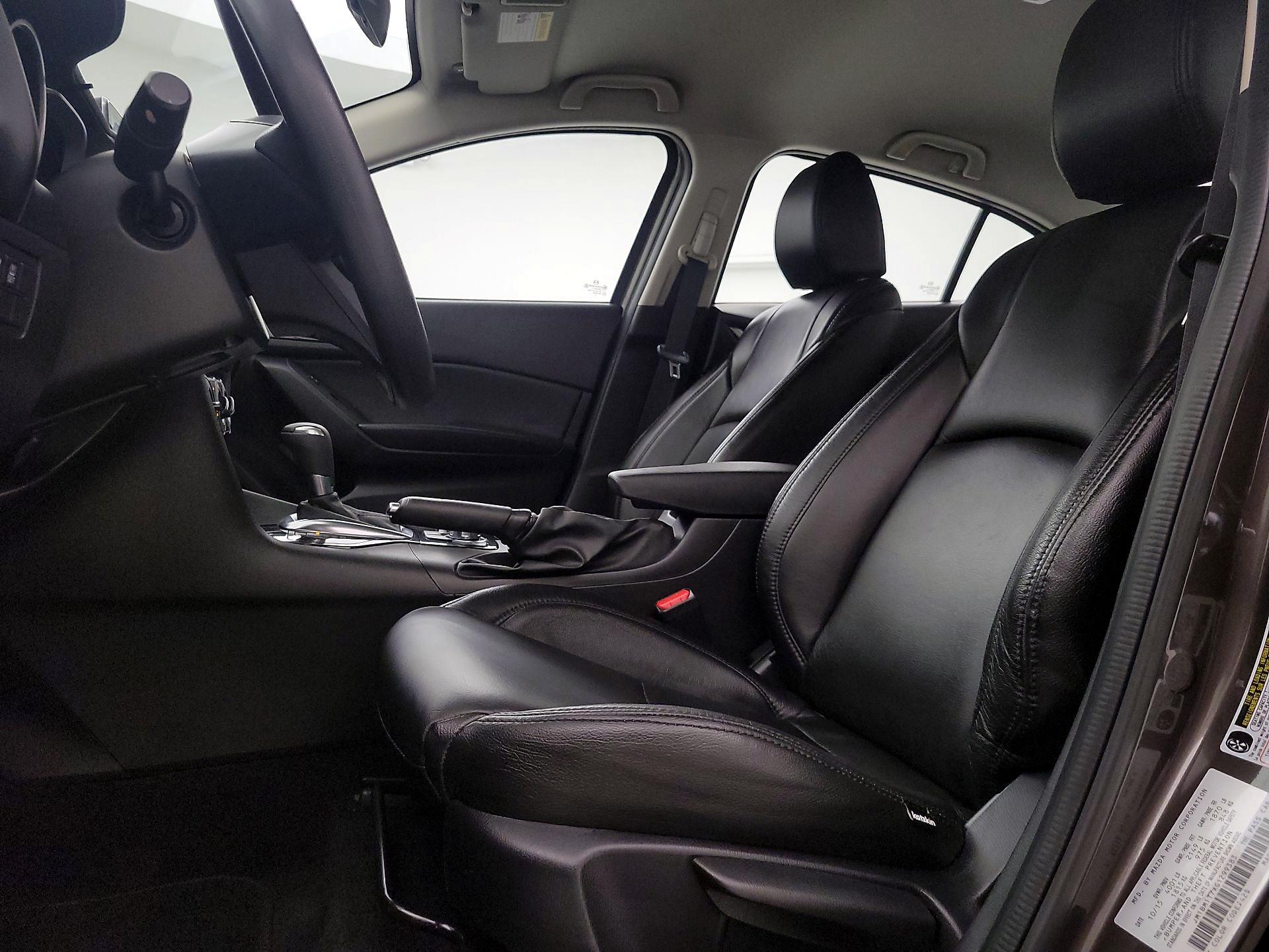 Thumbnail: 2016 Mazda Mazda3 - 11