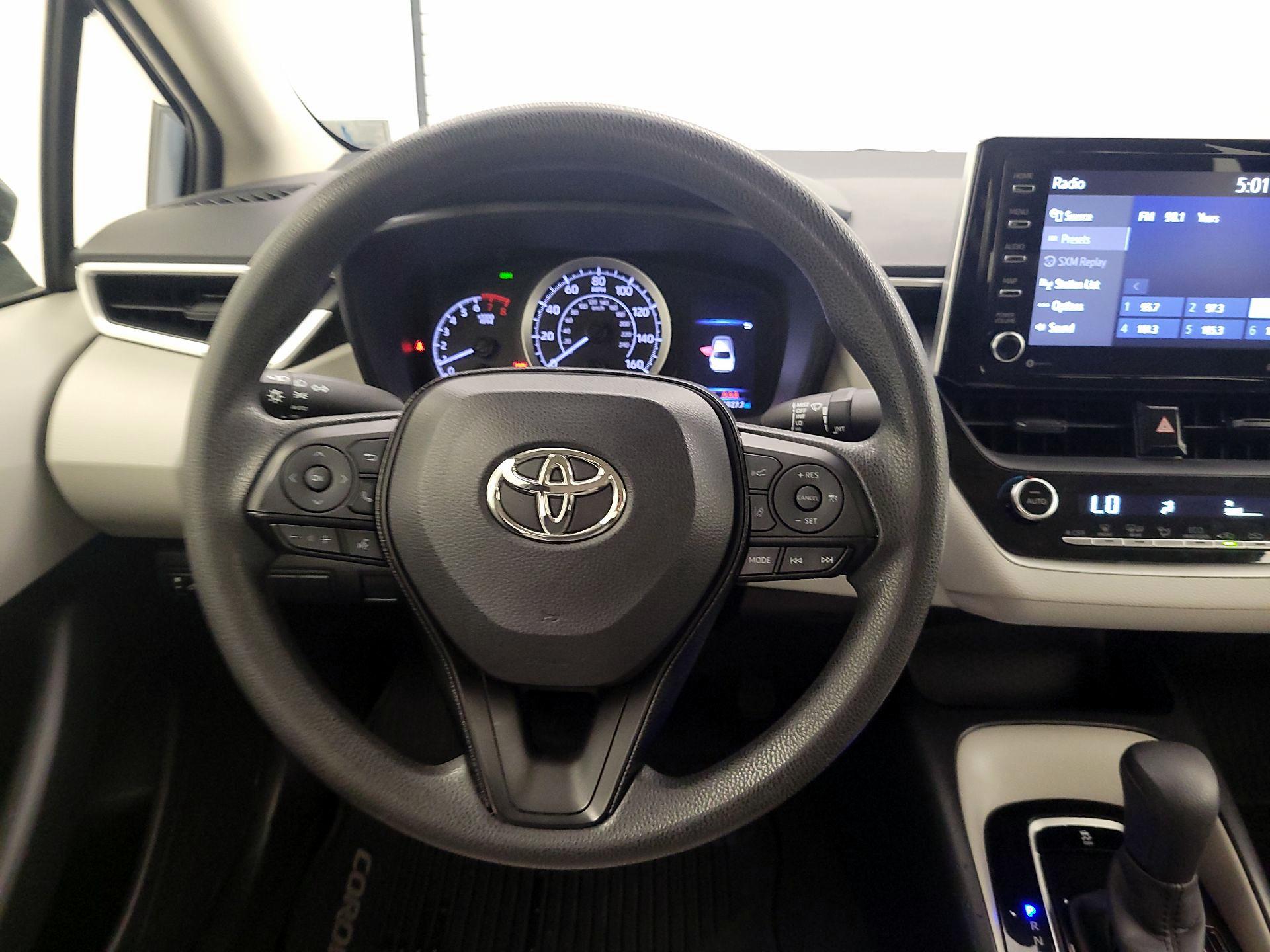 Thumbnail: 2021 Toyota Corolla - 10