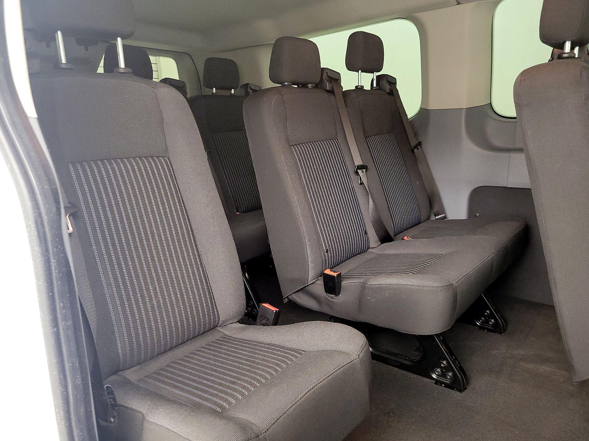 Thumbnail: 2018 Ford Transit Series - 20