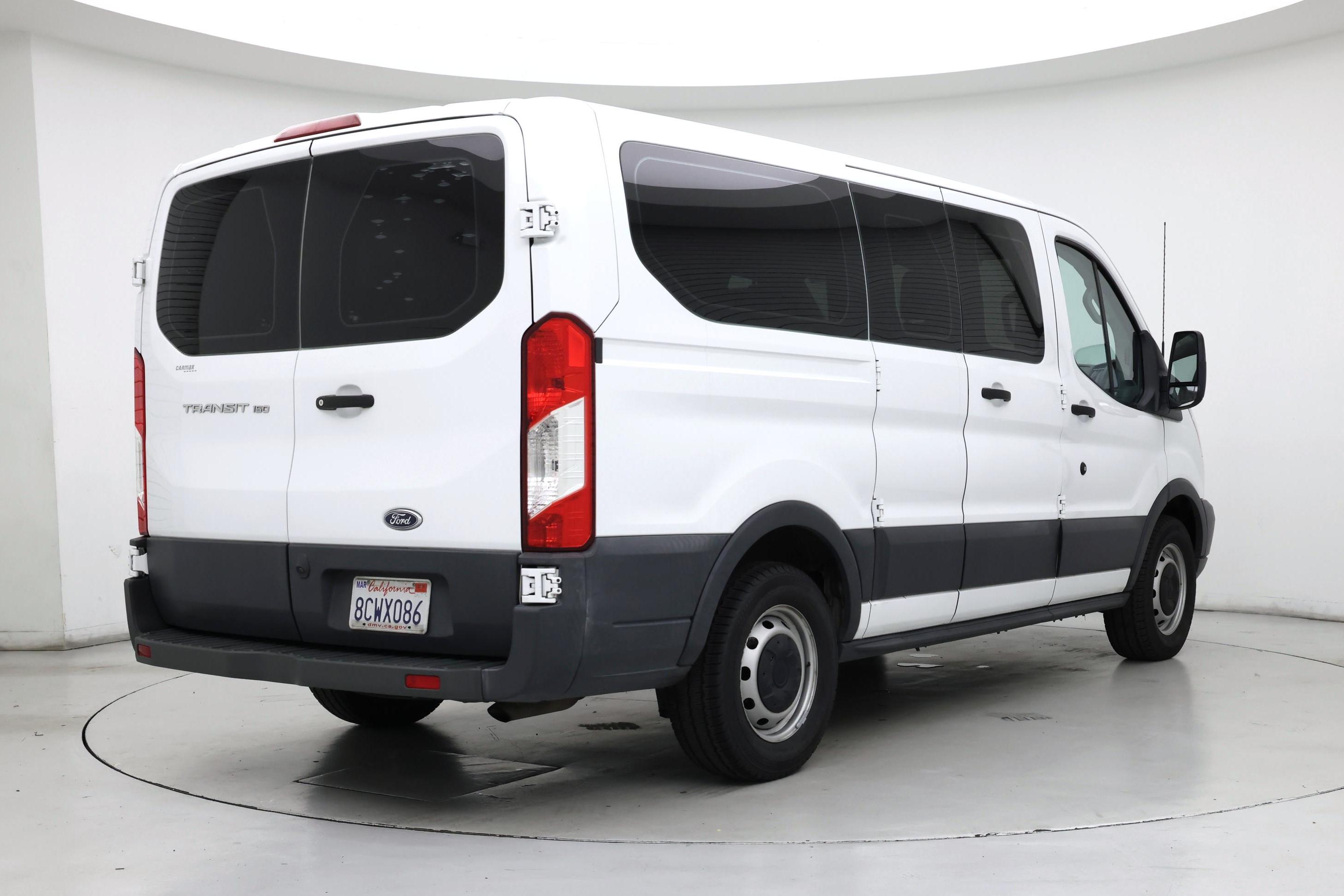Thumbnail: 2018 Ford Transit Series - 8