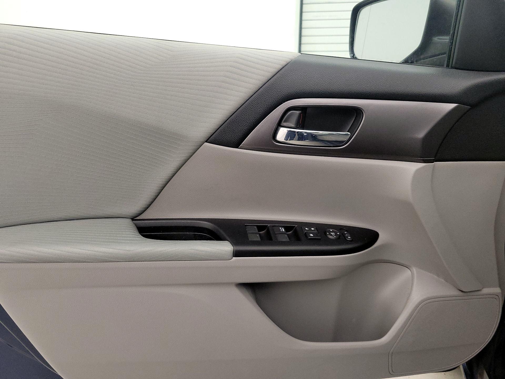 Thumbnail: 2014 Honda Accord - 12