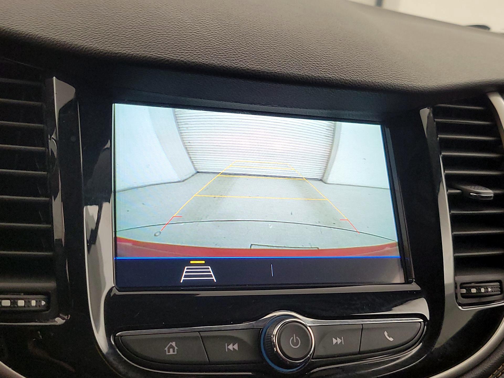 Thumbnail: 2019 Chevrolet Trax - 14