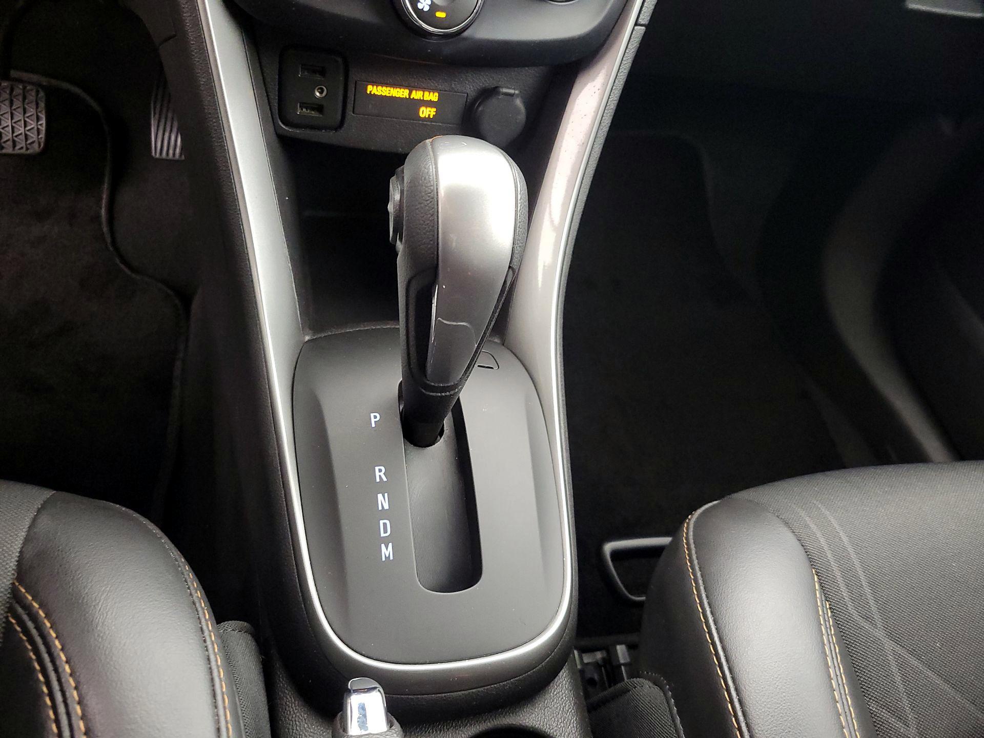 Thumbnail: 2019 Chevrolet Trax - 17