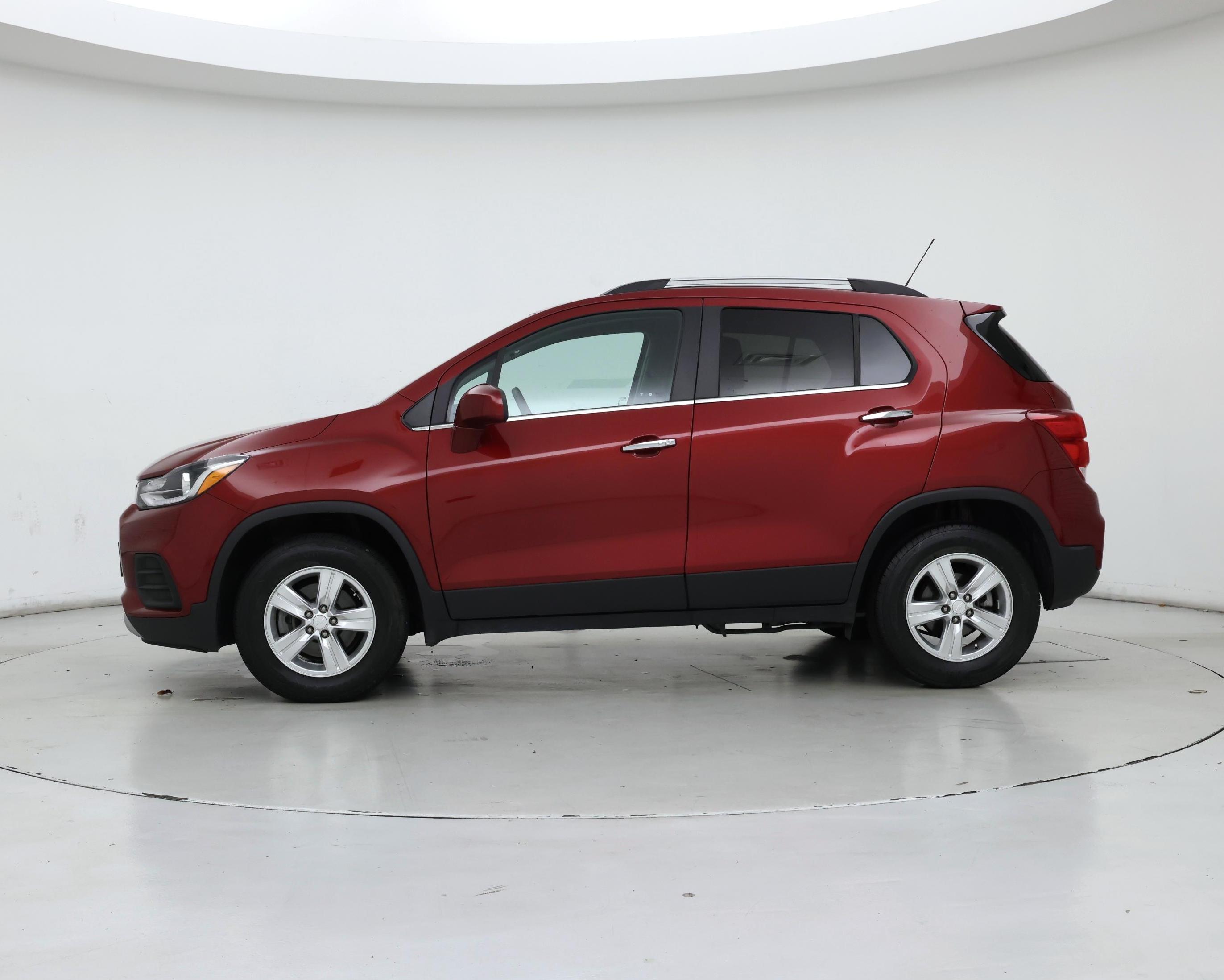 Thumbnail: 2019 Chevrolet Trax - 3