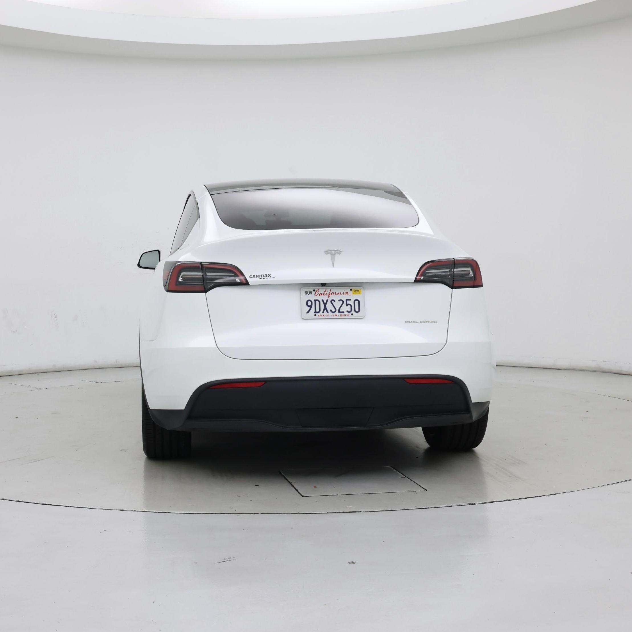 Thumbnail: 2023 Tesla Model Y - 6