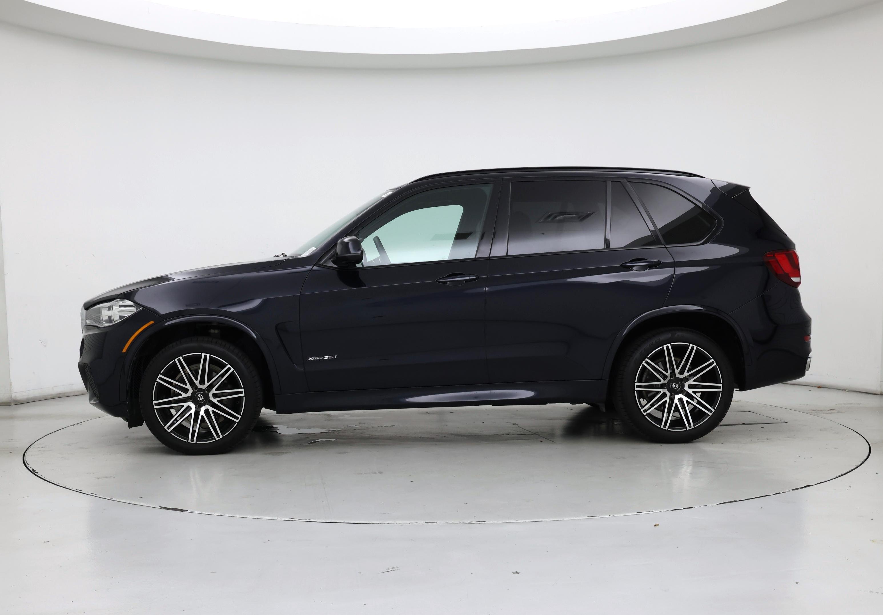 Thumbnail: 2018 BMW X5 - 3