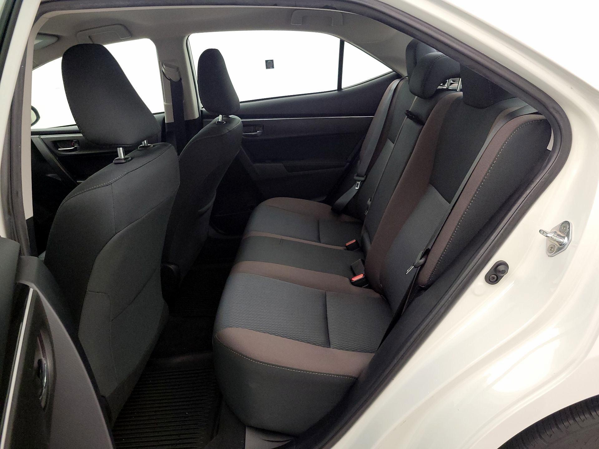 Thumbnail: 2019 Toyota Corolla - 19