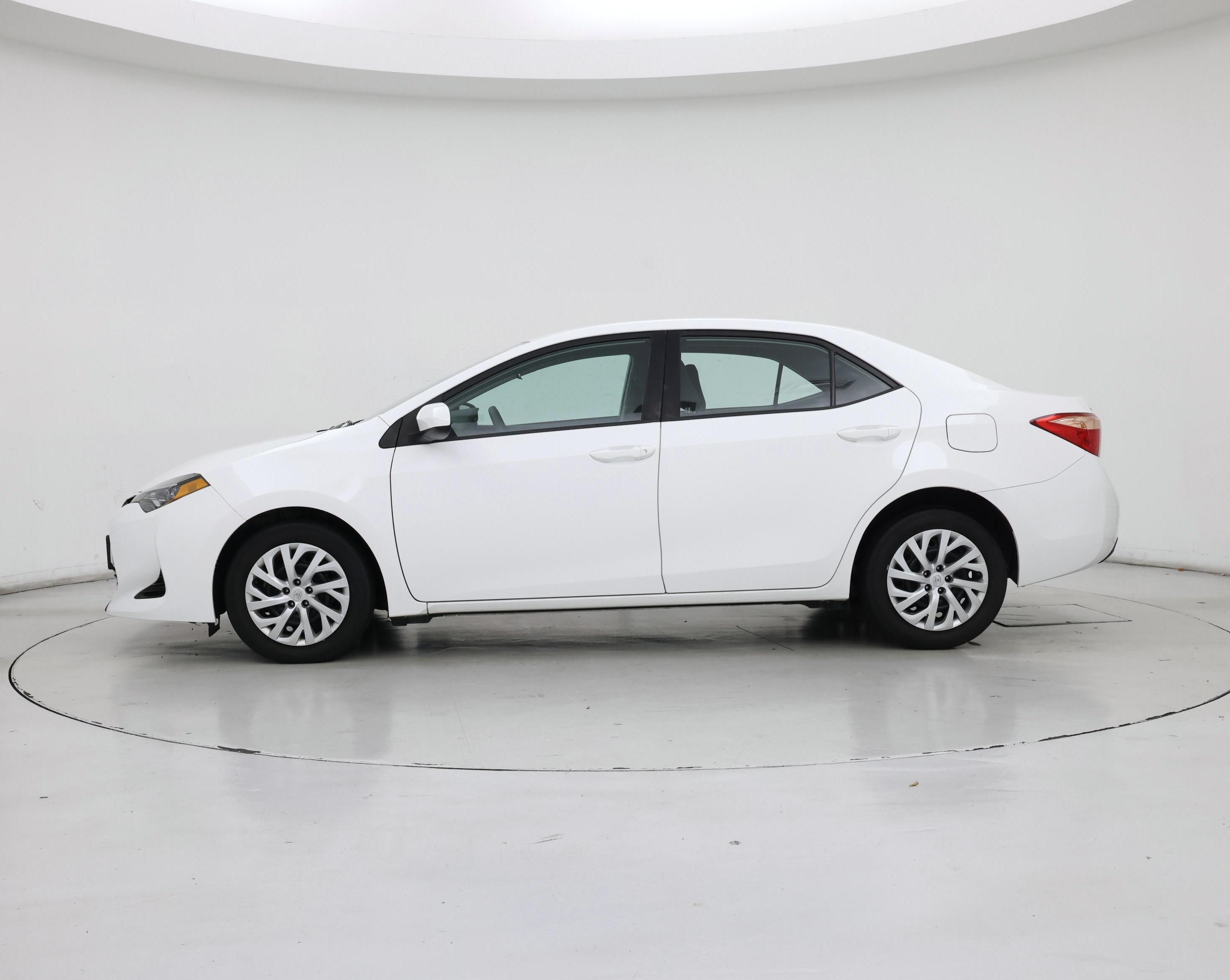 Thumbnail: 2019 Toyota Corolla - 3