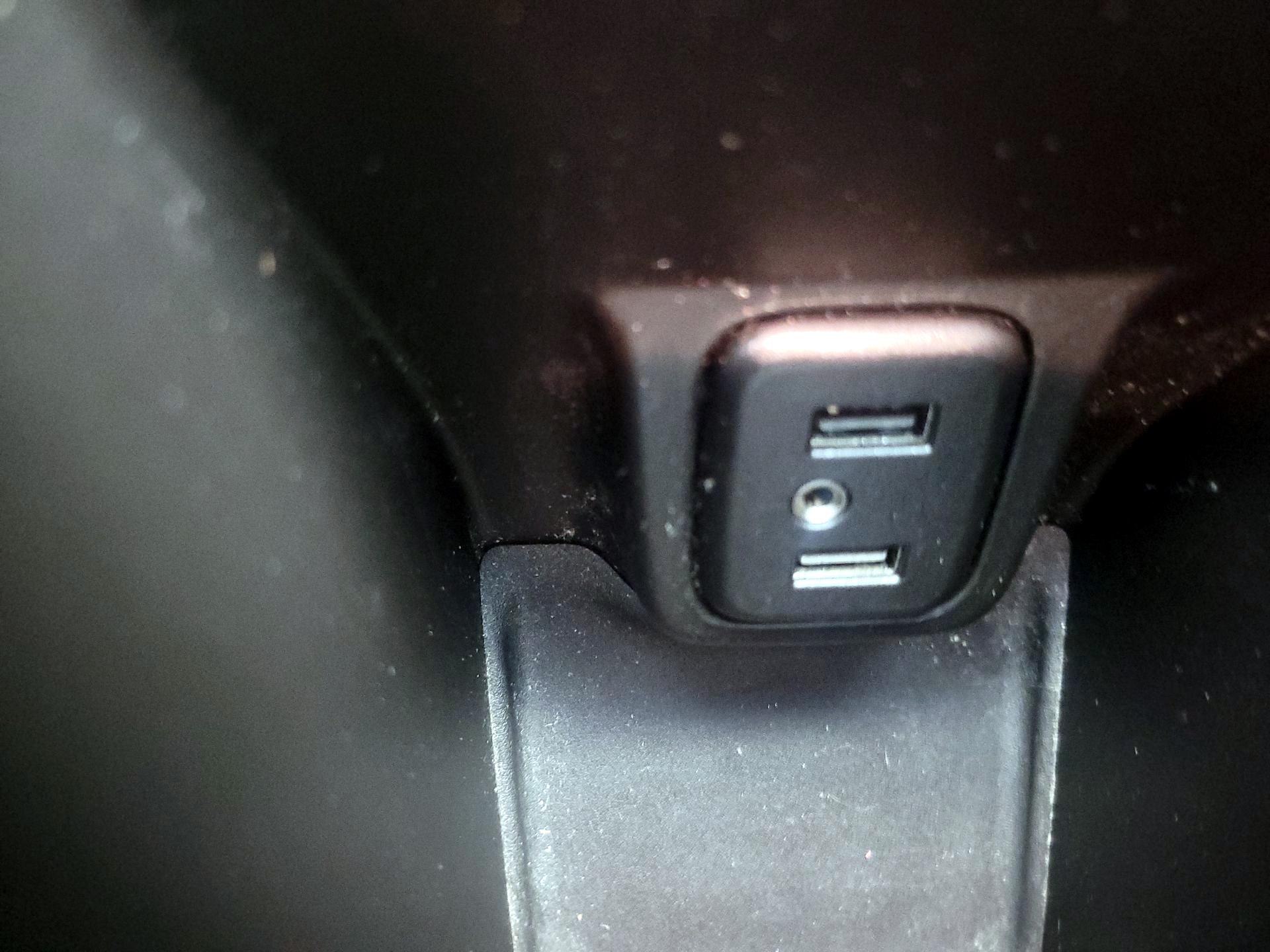 Thumbnail: 2020 Chevrolet Bolt EV - 18