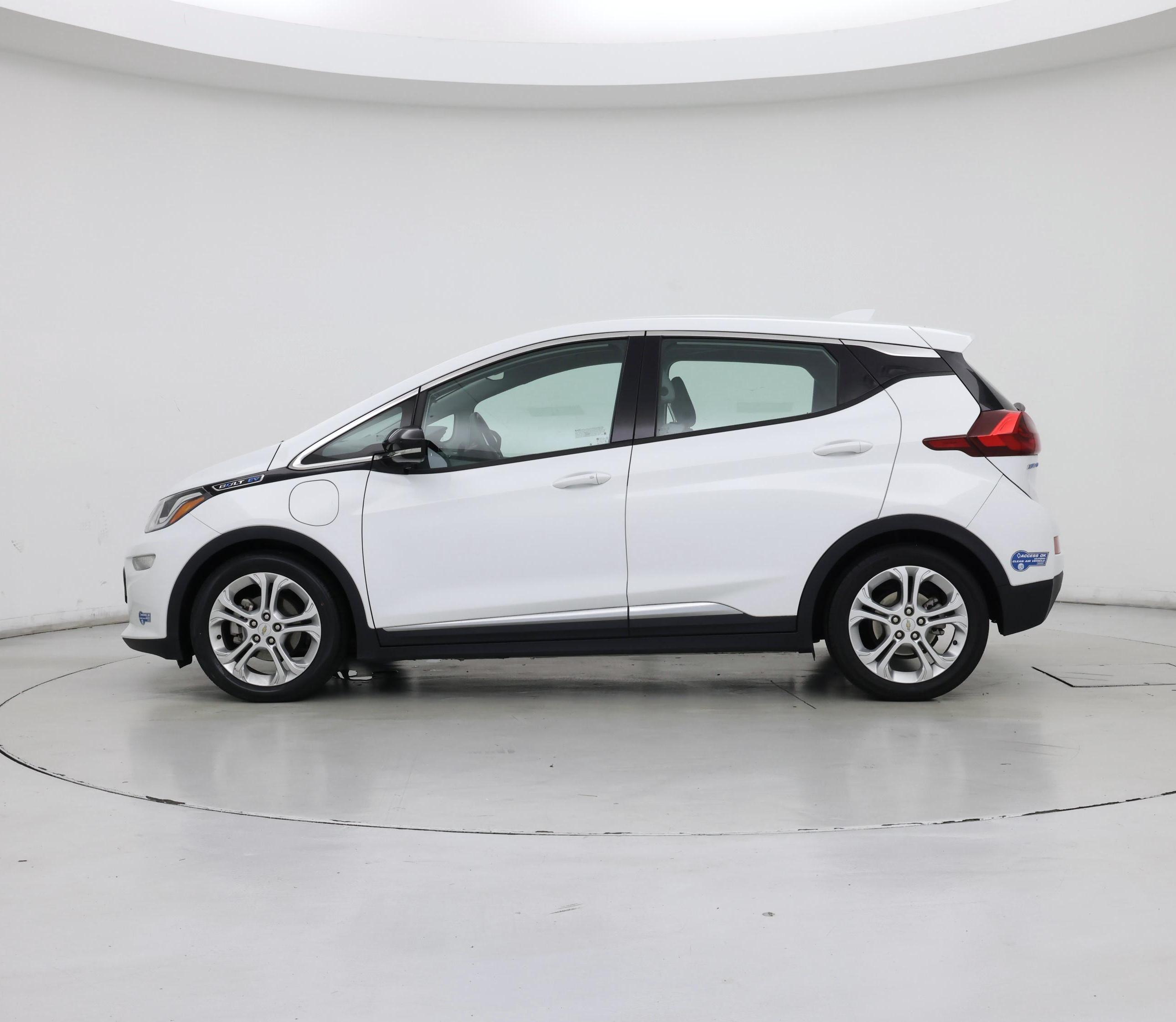 Thumbnail: 2020 Chevrolet Bolt EV - 3
