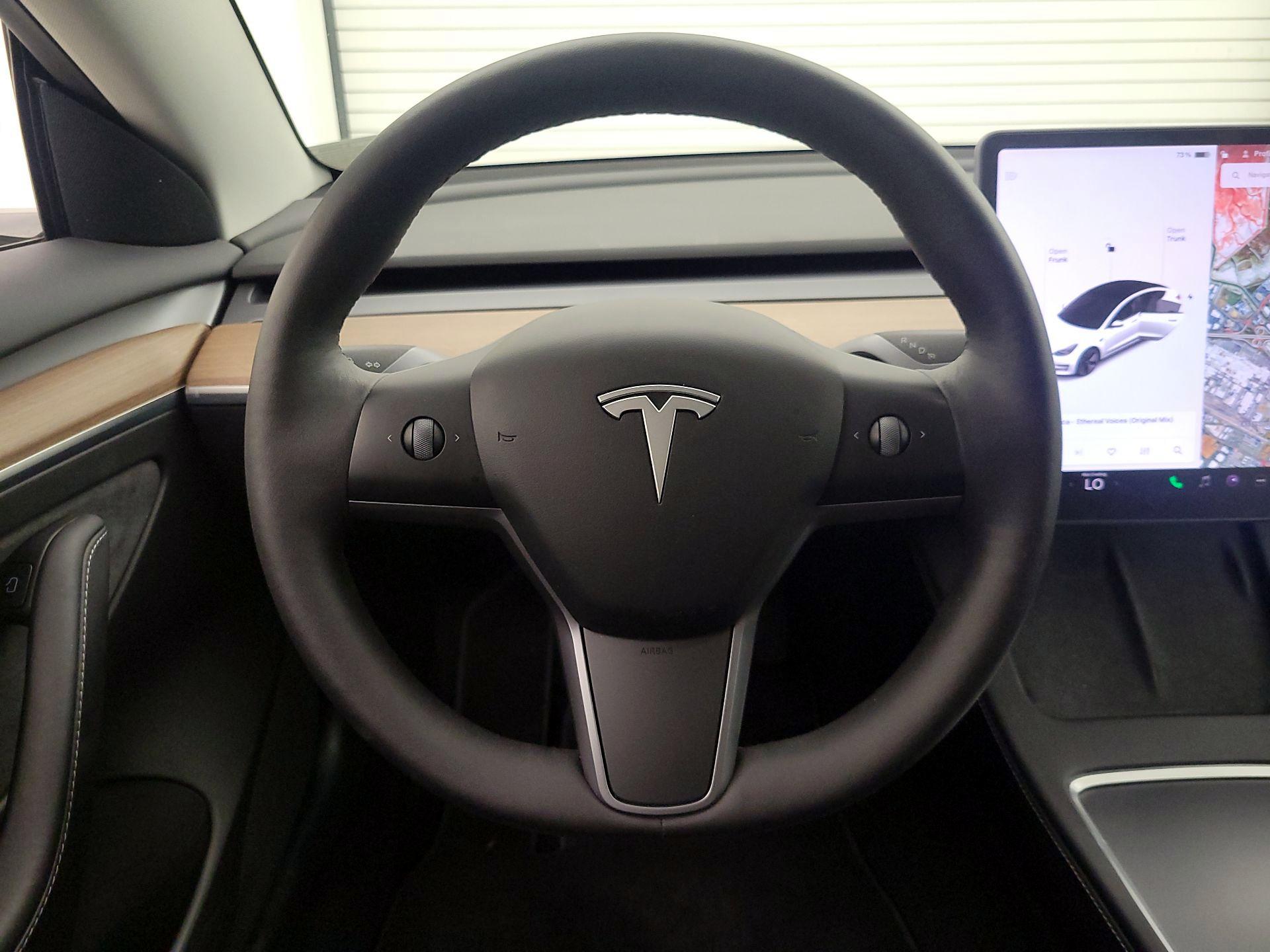 Thumbnail: 2022 Tesla Model 3 - 10